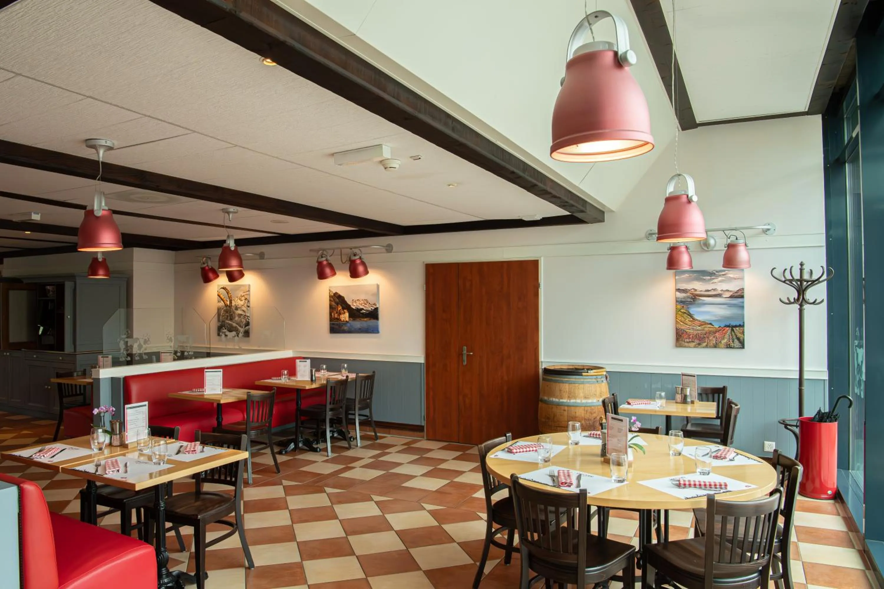 Restaurant/places to eat in ibis budget Genève Aéroport