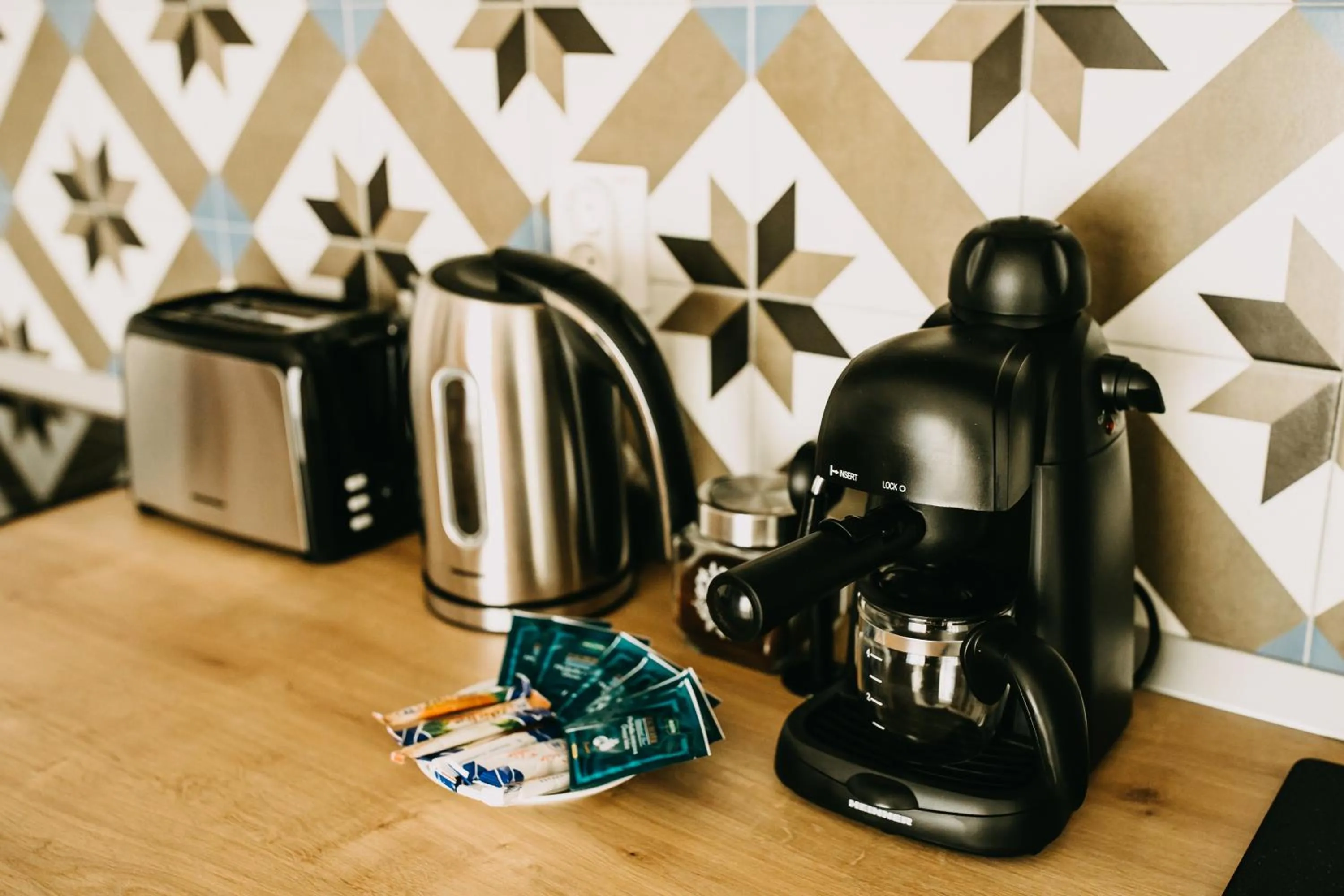 Coffee/tea facilities in Gaudi Accommodation
