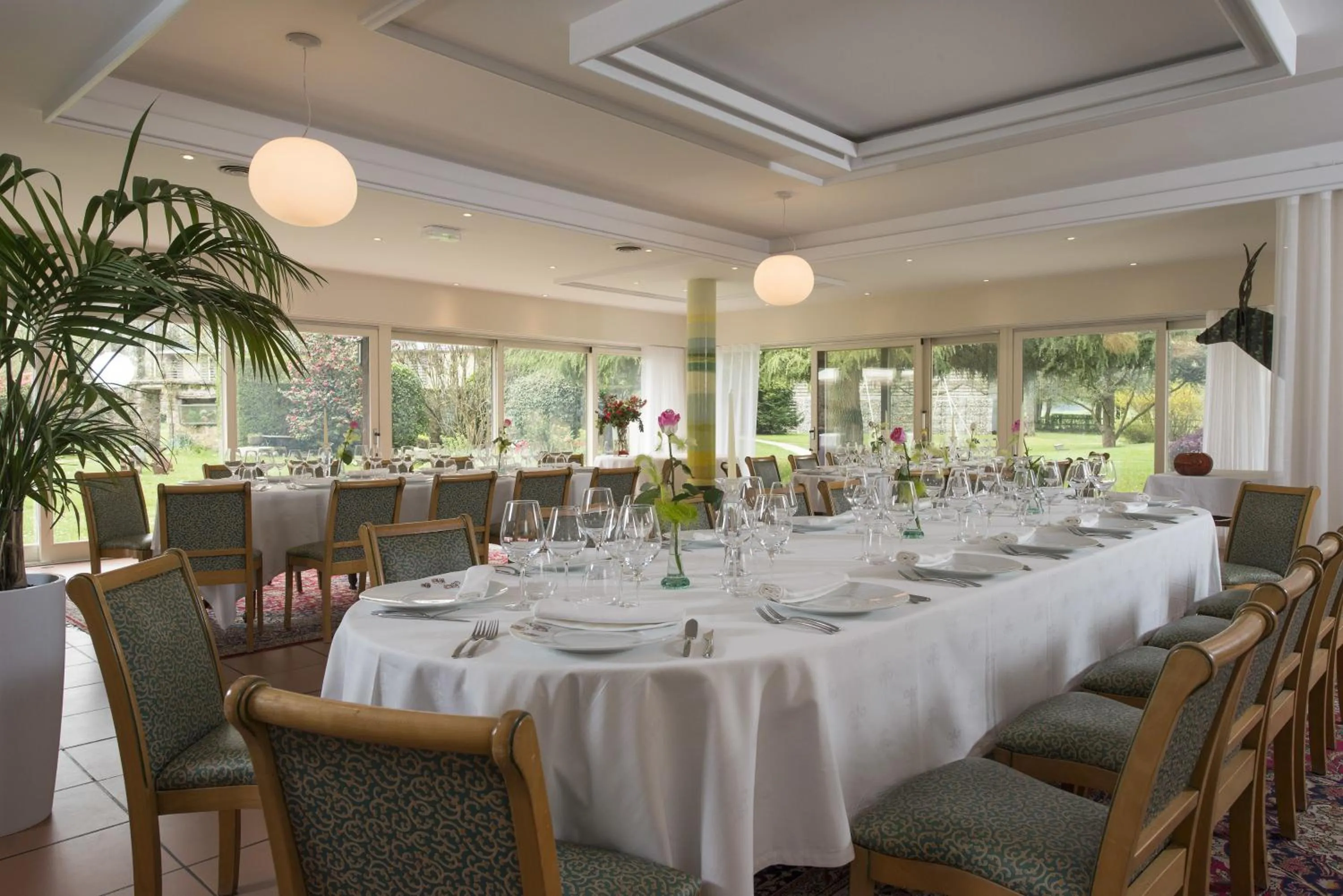 Banquet/Function facilities in Le Manoir du Lys, The Originals Relais