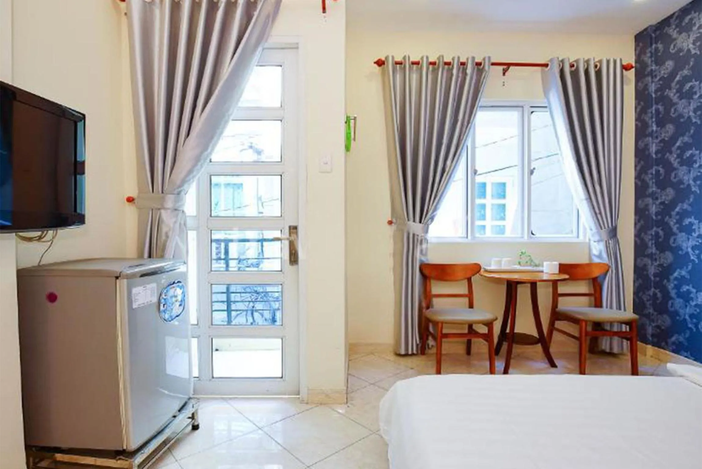 Balcony/Terrace, Bed in Violet Star Hotel and Spa