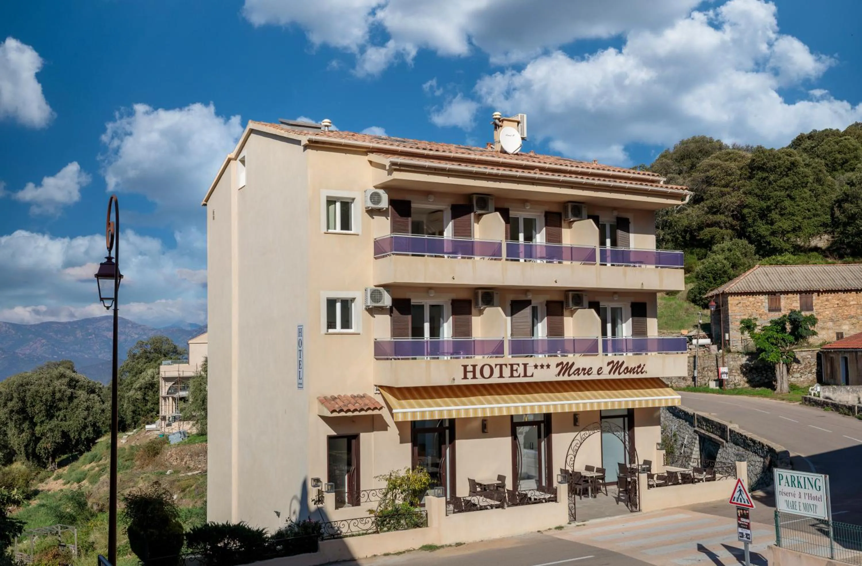 Property building in Hôtel Mare E Monti