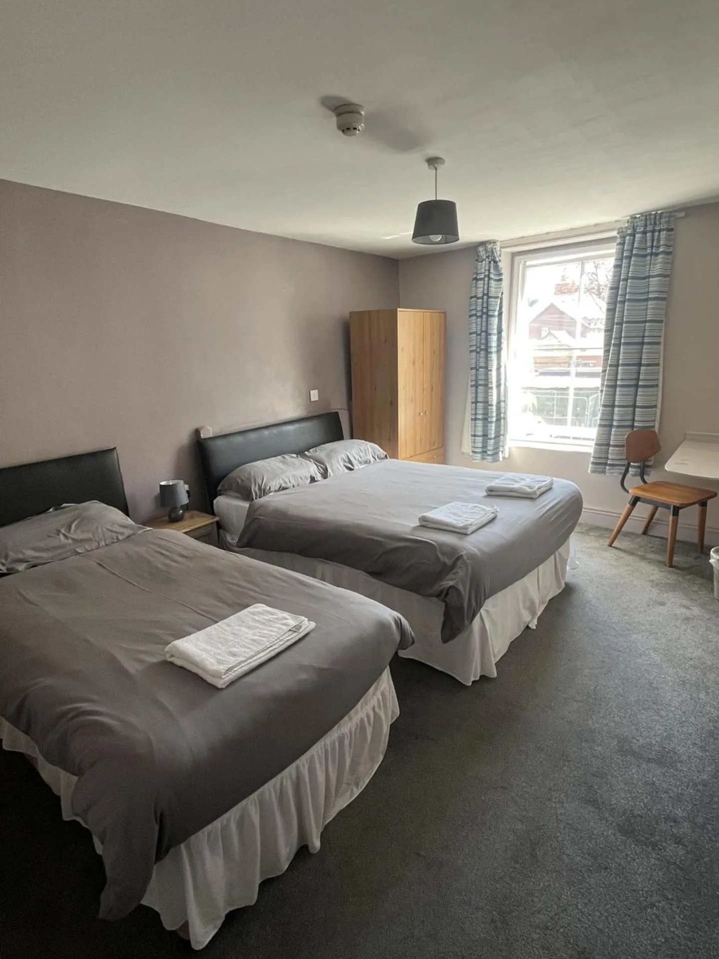 Bedroom in Hampton Hotel & restaurant