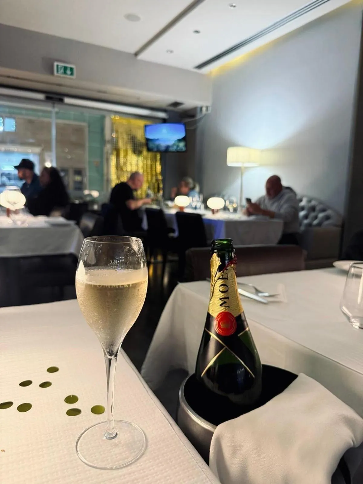 Restaurant/places to eat in Aqua Ria Boutique Hotel