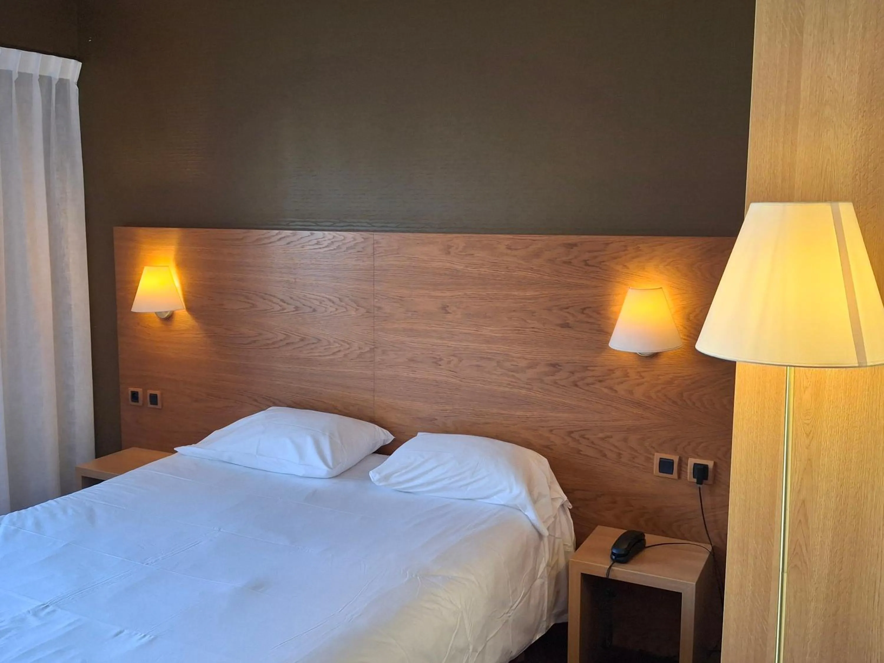 Bed in Hôtel Tour Maje