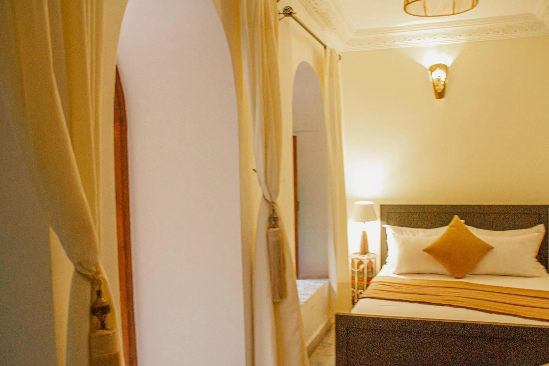 Bed in Riad Dar Tamlil