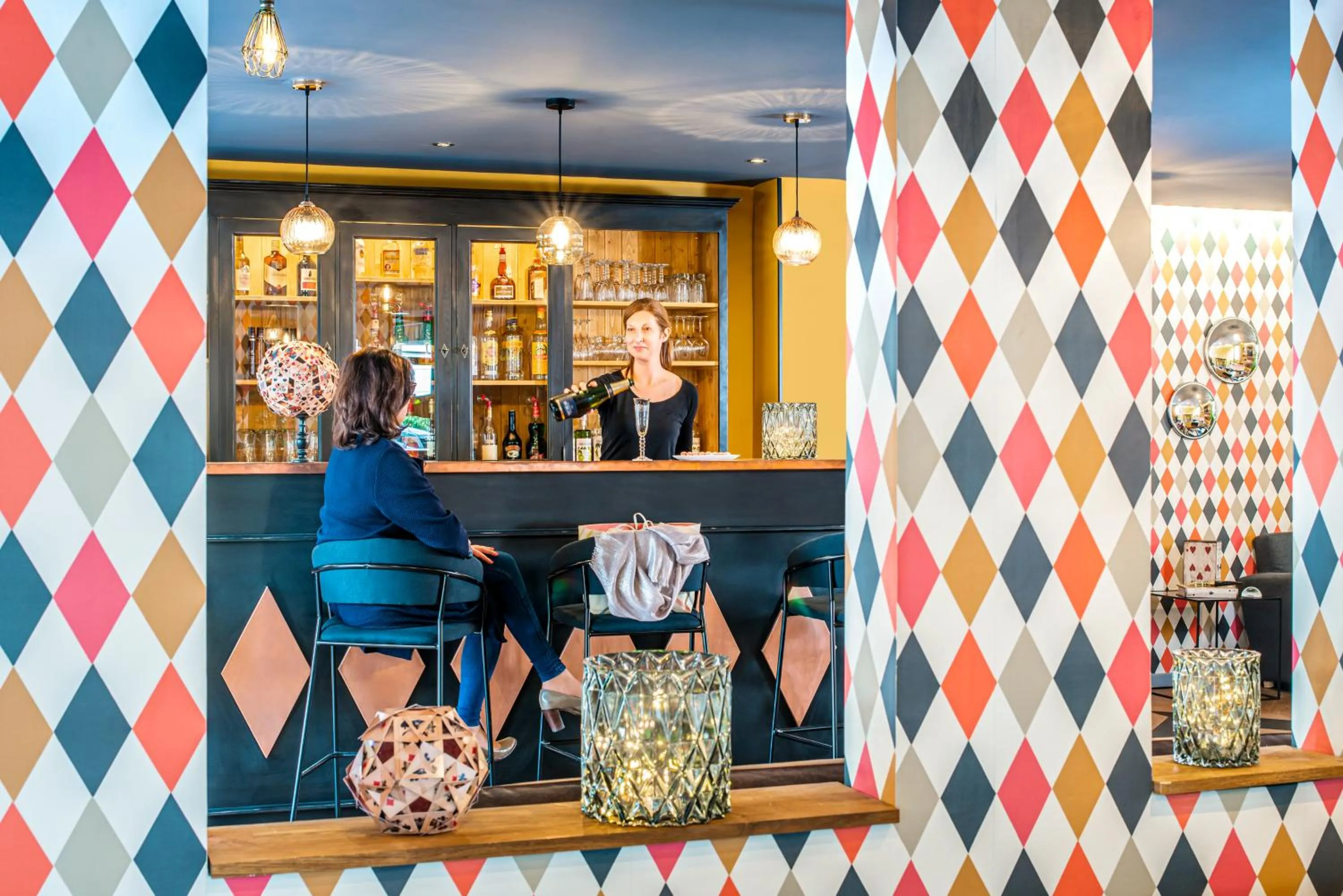 Staff in Ibis Styles Reims Centre