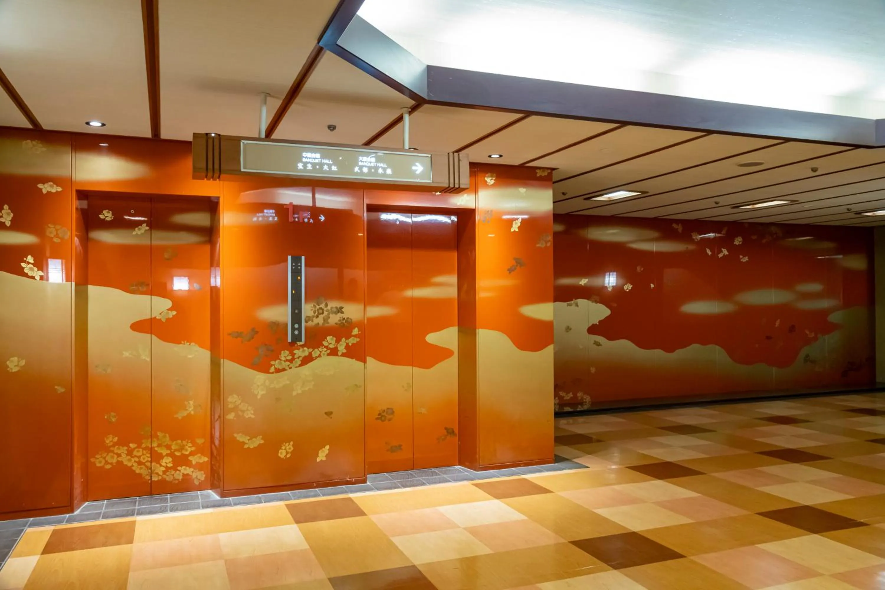 Area and facilities in Yamanaka Onsen Hanatsubaki