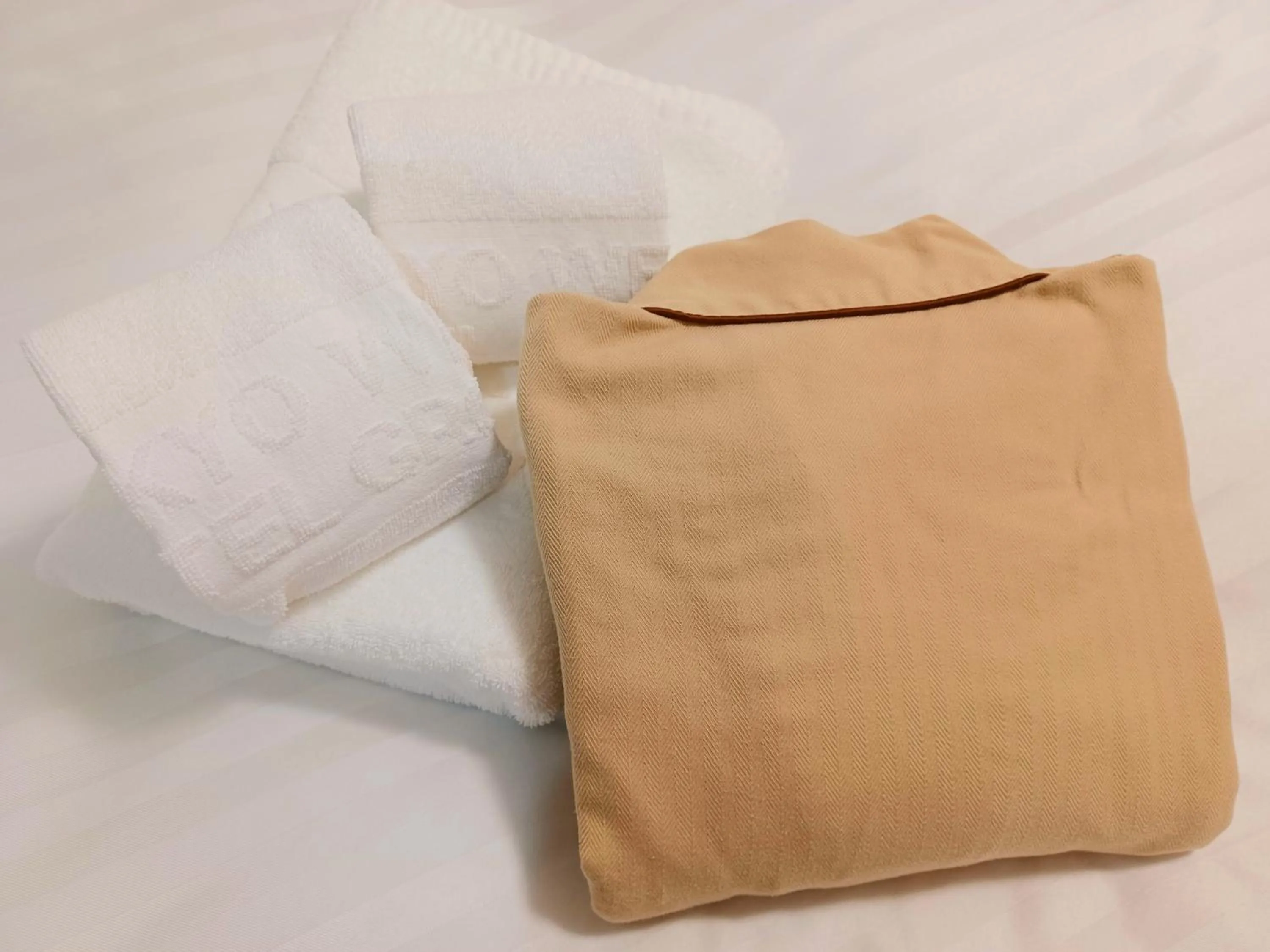 towels, Bed in Akasaka Urban Hotel Annex