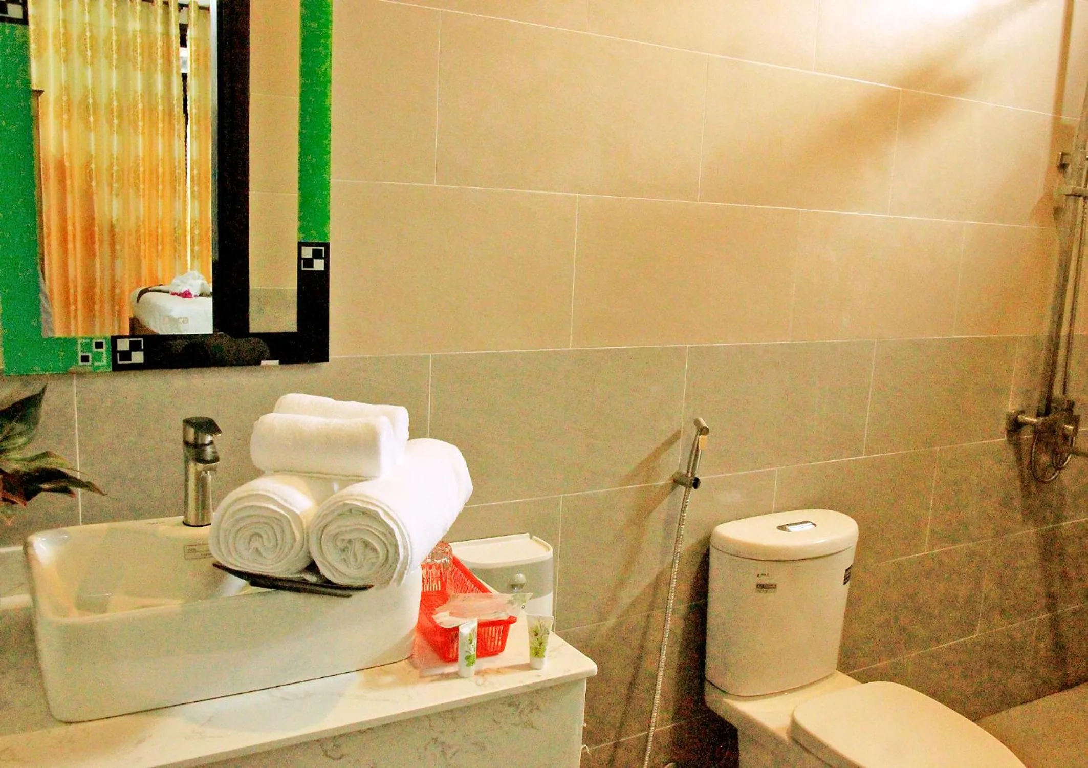 Toilet in Green Island Villa Hoi An