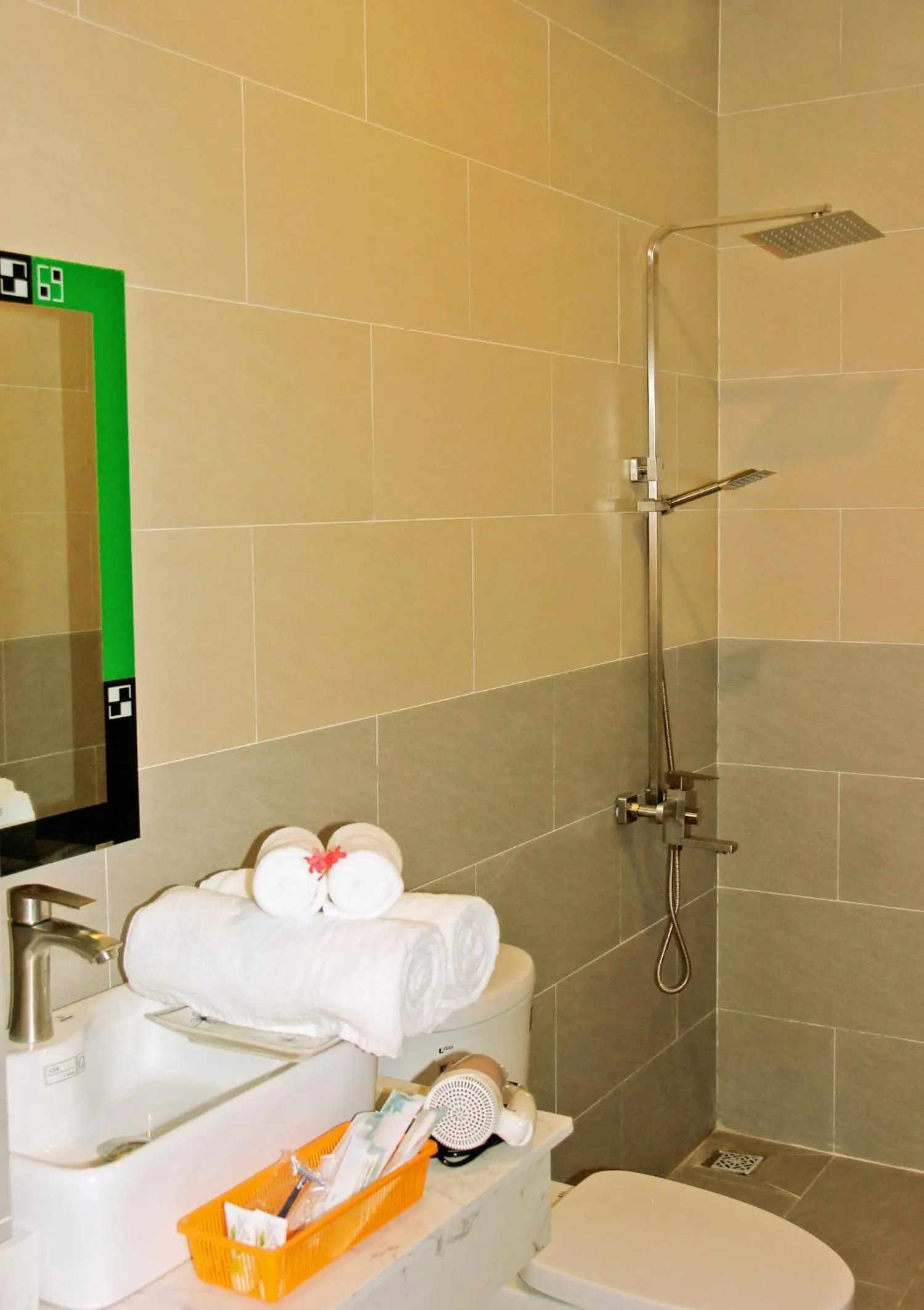 Shower in Green Island Villa Hoi An