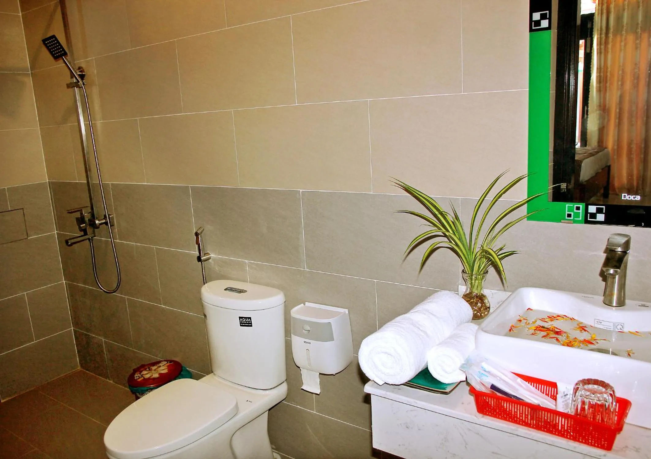 Toilet in Green Island Villa Hoi An