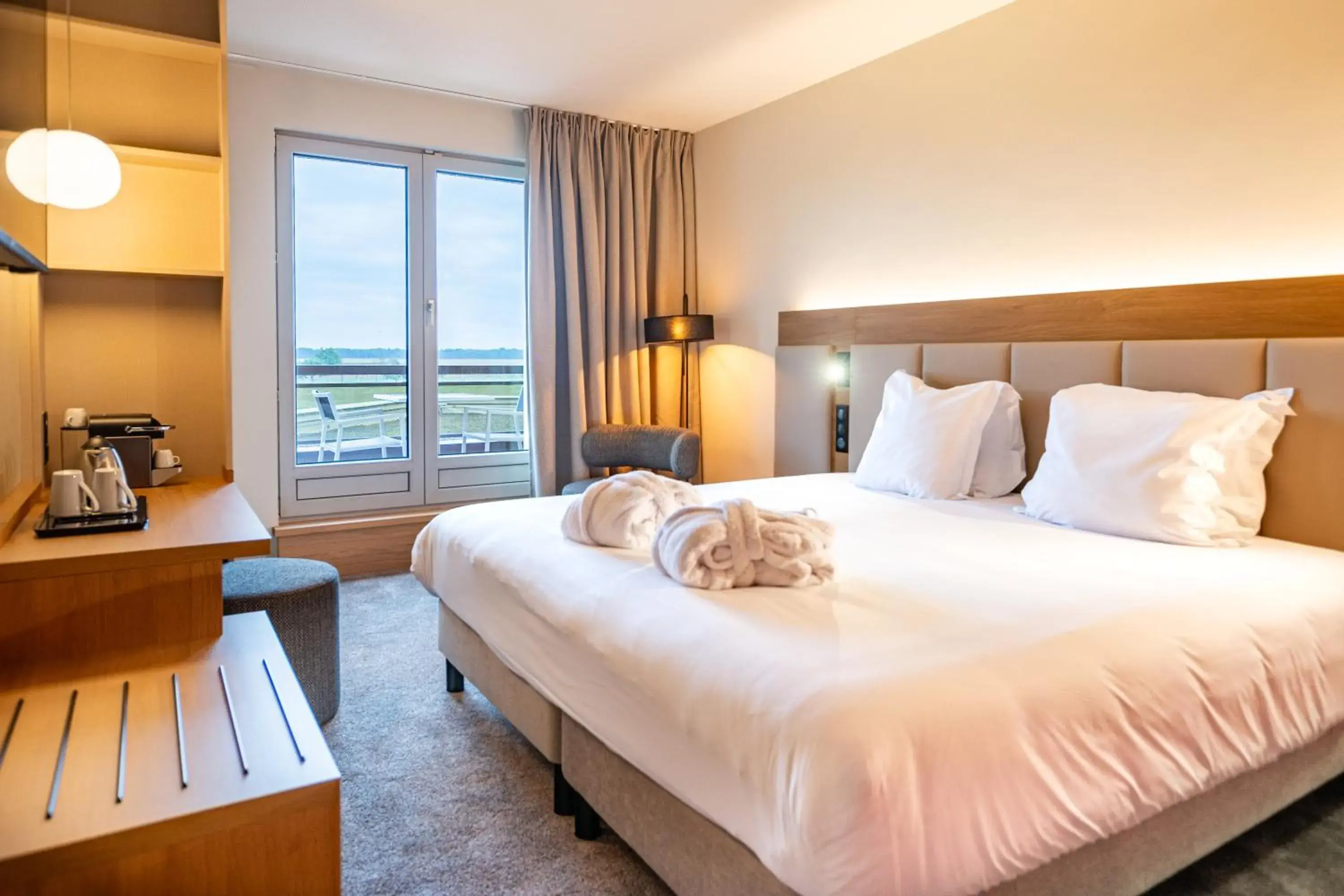 Double Room with Terrace in Hotel L'Europe Double Room with Terrace in Hotel L'Europe