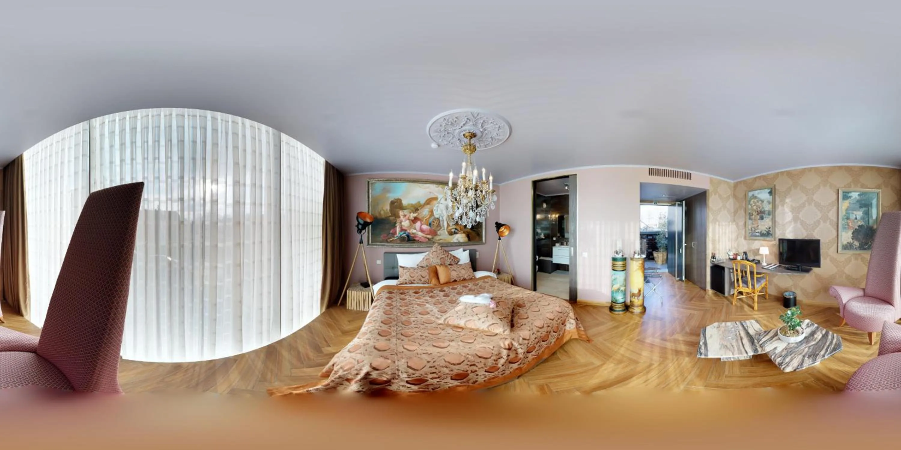 Photo of the whole room in Art Of Dreams Deluxe 4 stars