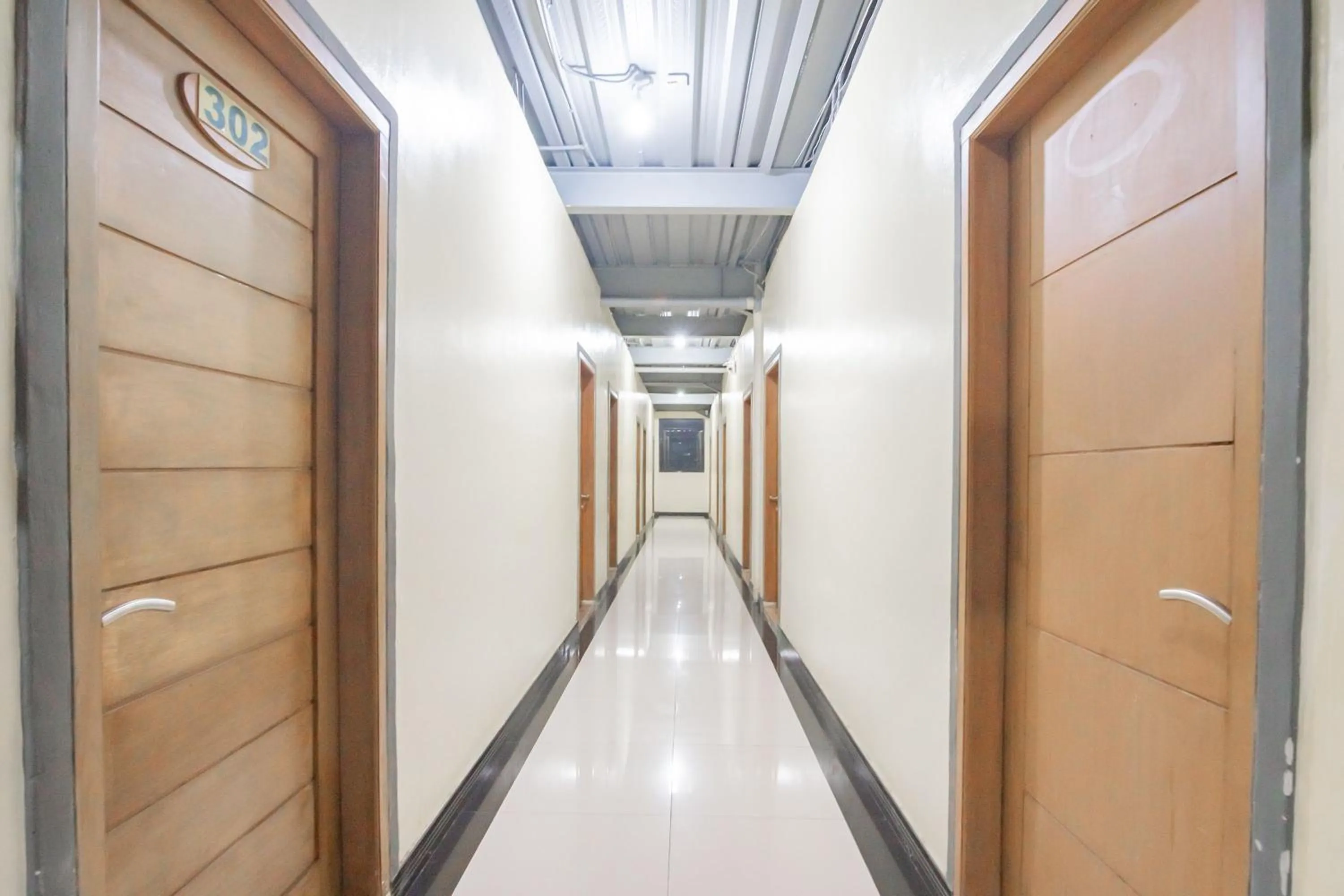 Floor plan in RedDoorz Syariah at Cigadung Raya Street