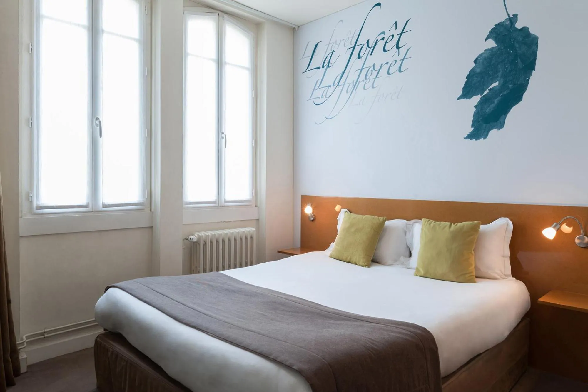 Bed in The Originals Boutique, Hôtel Ô Gayot, Bagnoles-de-l'Orne