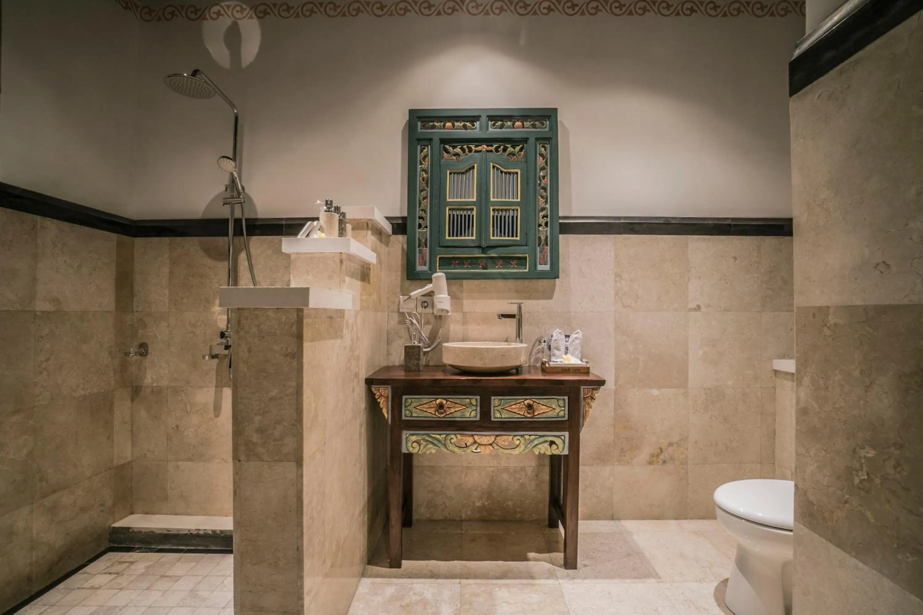 Bathroom in Villa Tanah Carik by Mahaputra