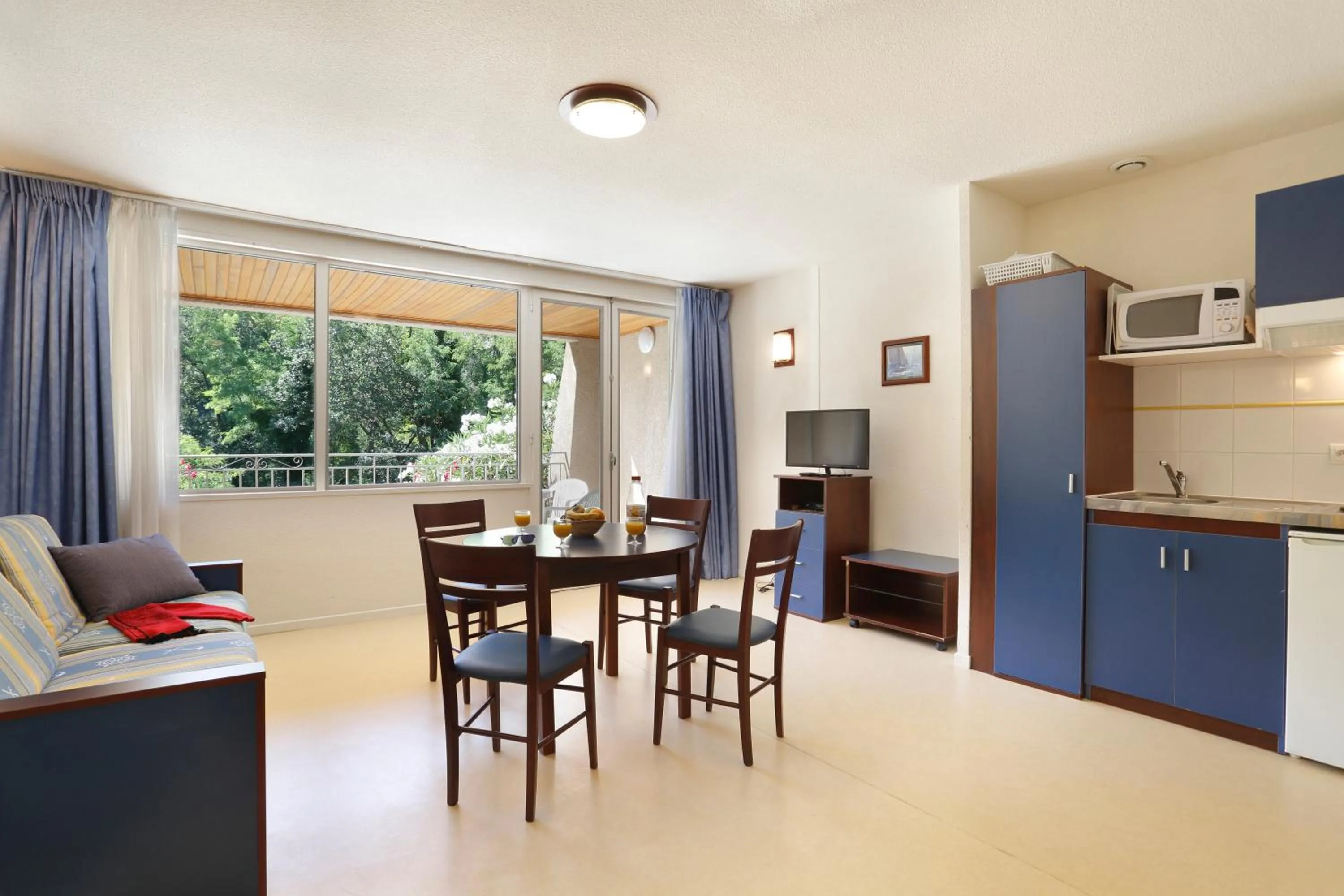 Bed in Vacancéole - Le Domaine de Chames - Pont d'Arc