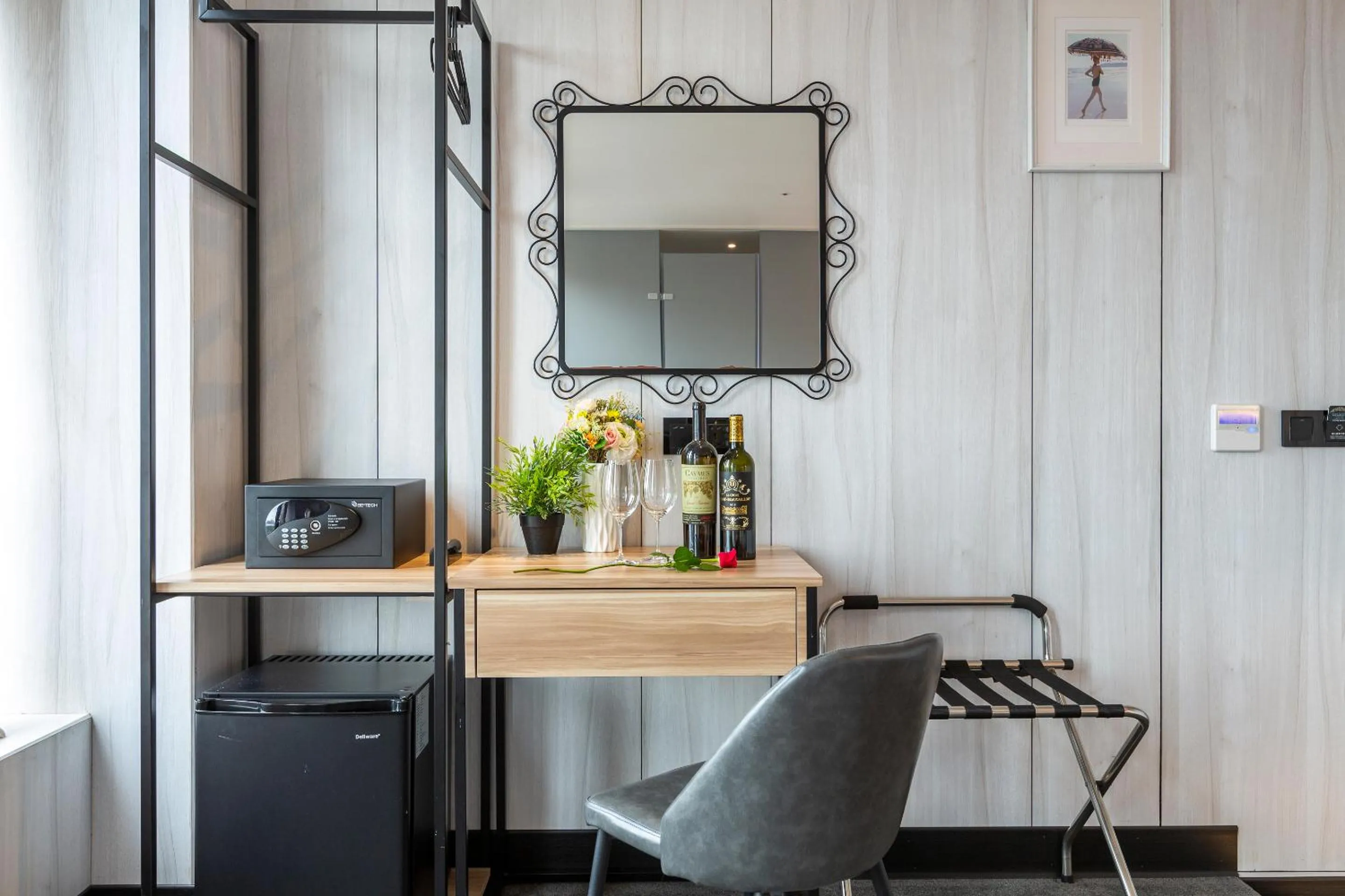 Decorative detail in Mayer Inn