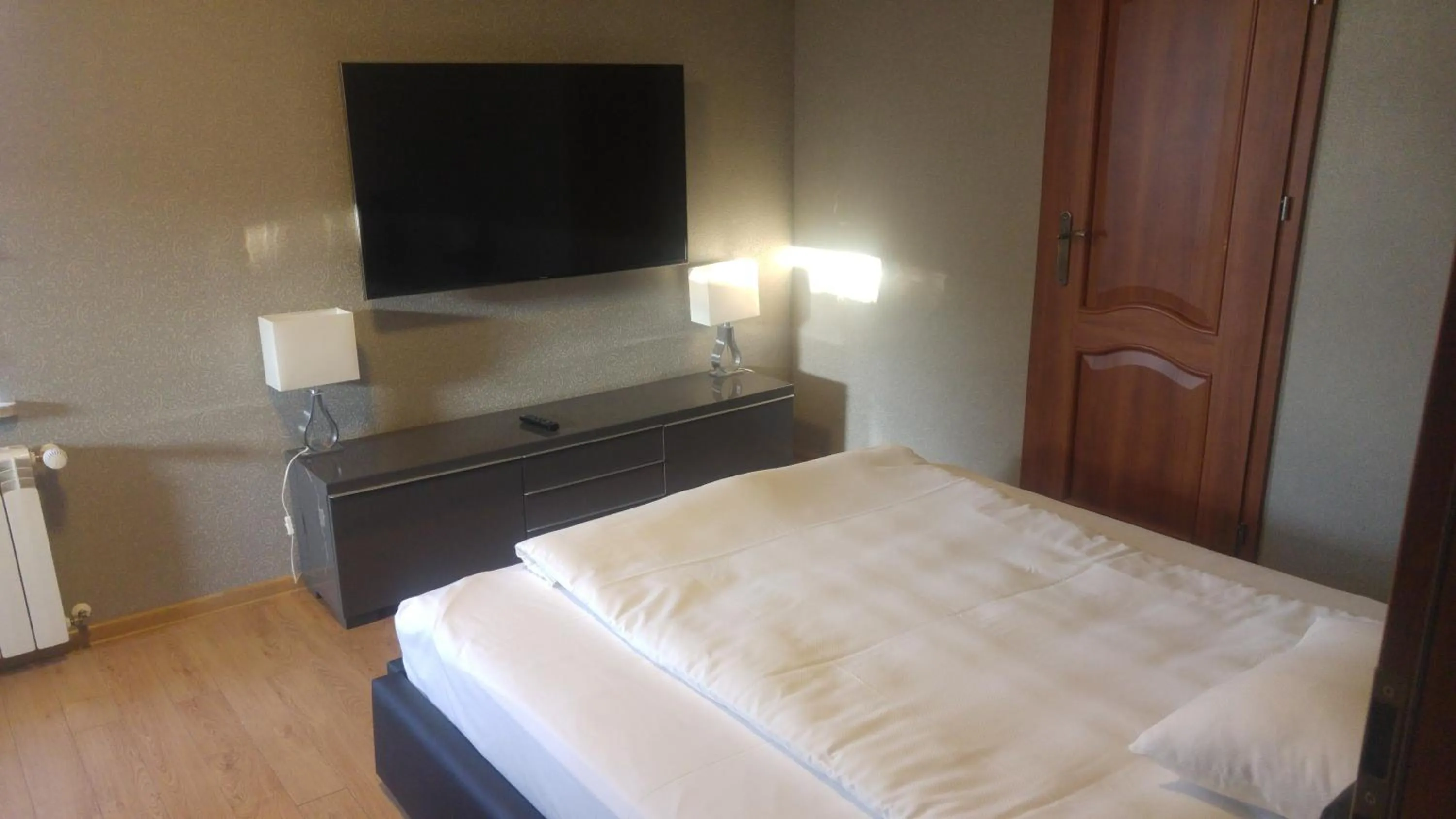 TV and multimedia, Bed in Hotel Folwark