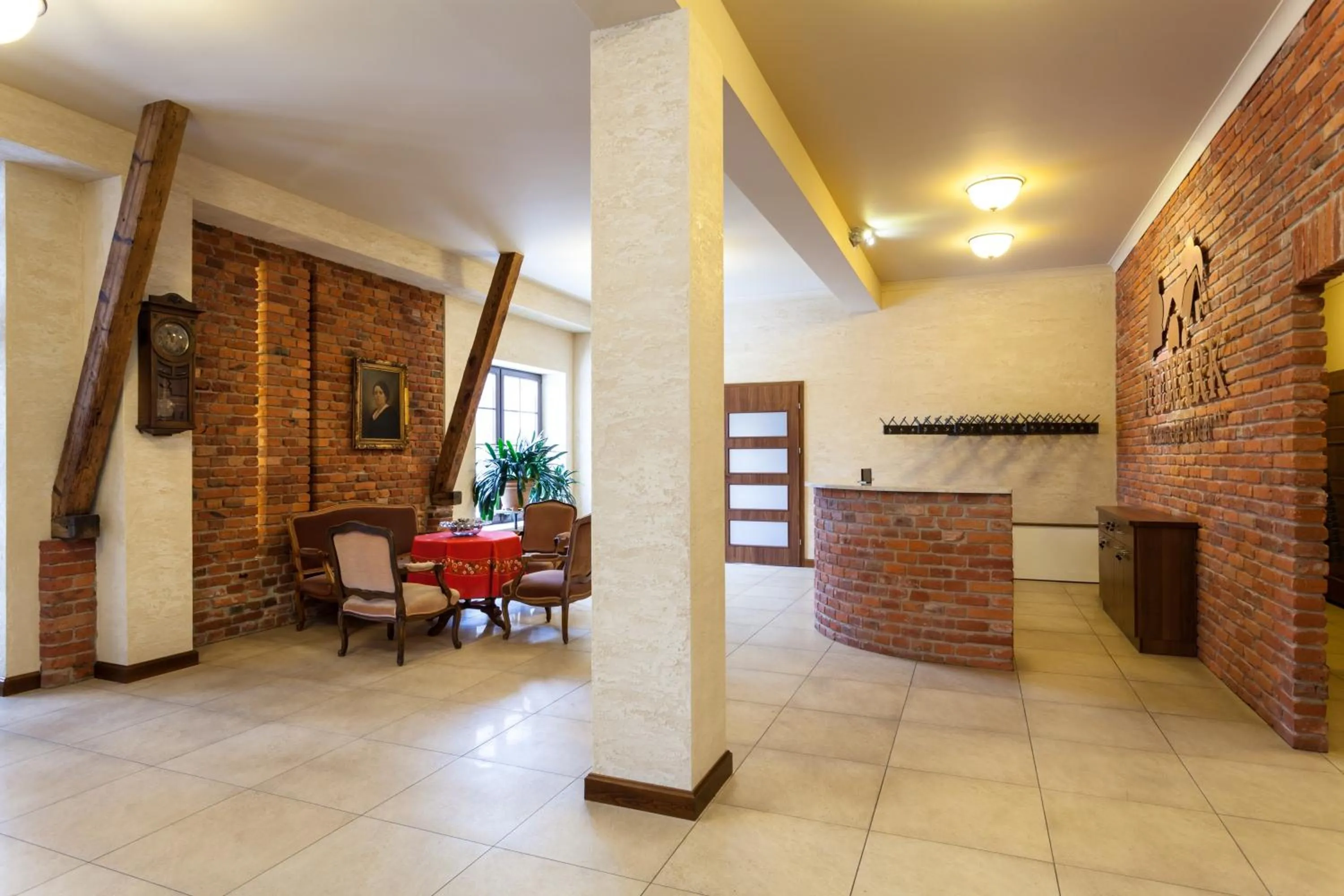 Lobby or reception in Hotel Folwark
