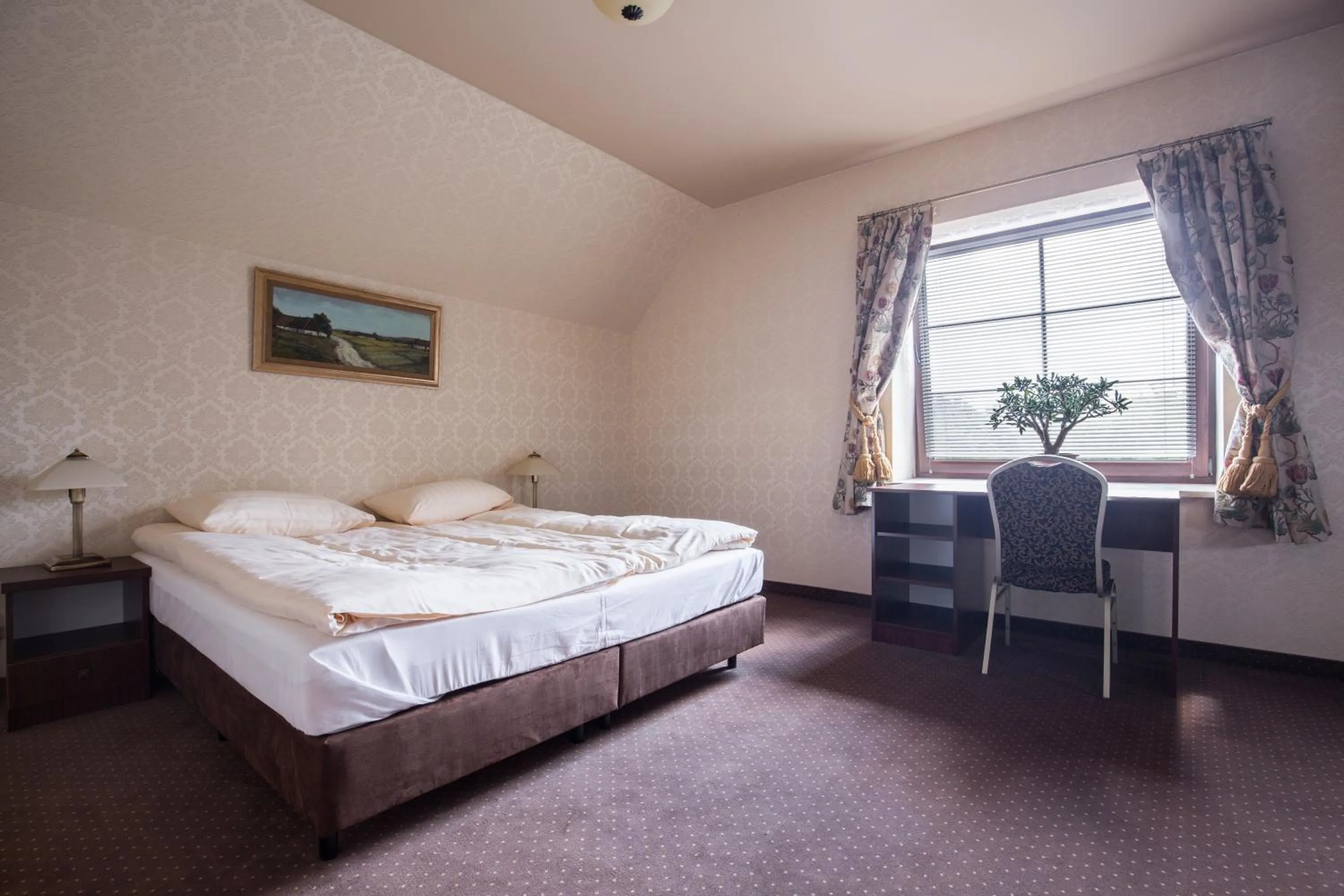 Bedroom, Bed in Hotel Folwark