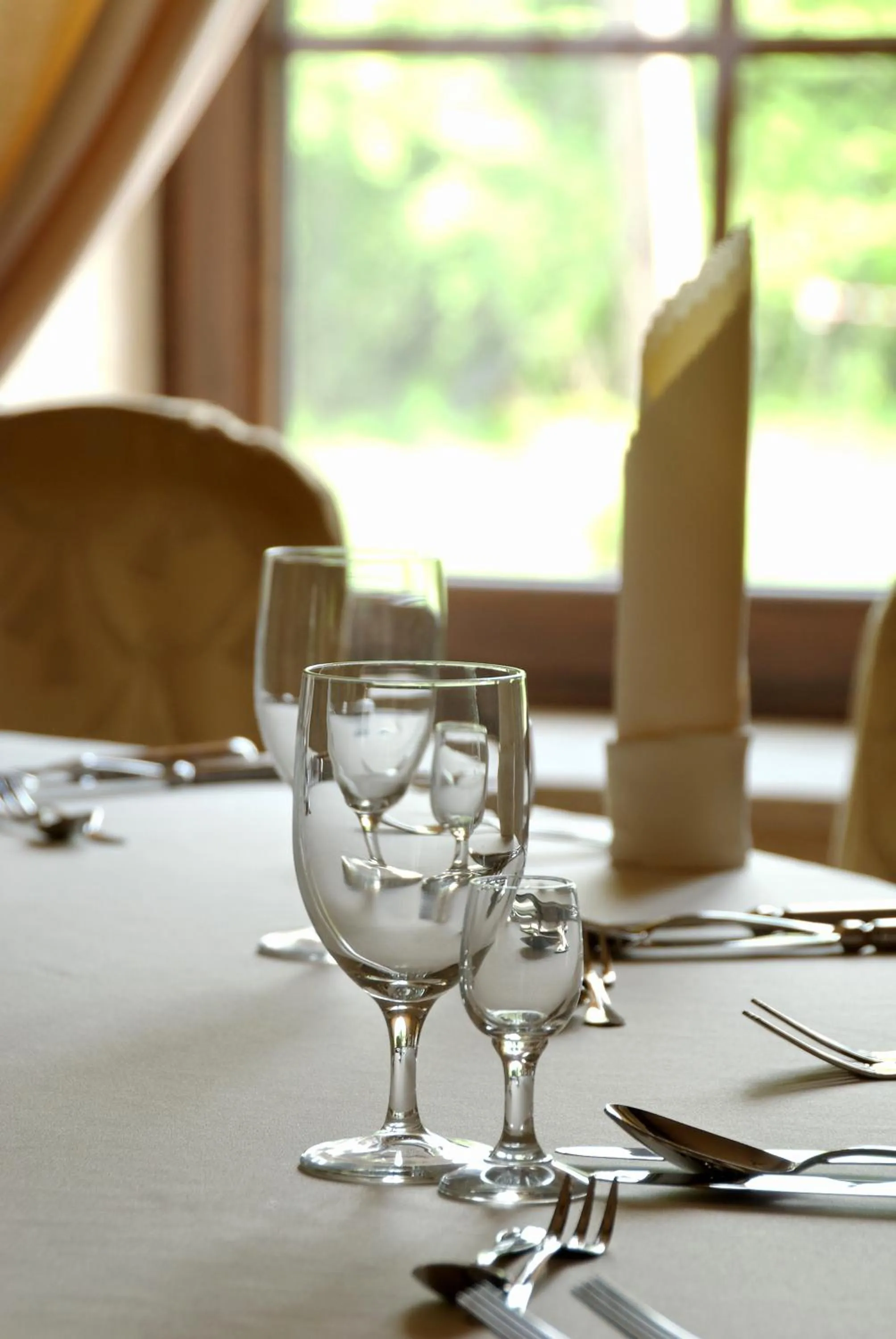 Restaurant/places to eat in Hotel Folwark