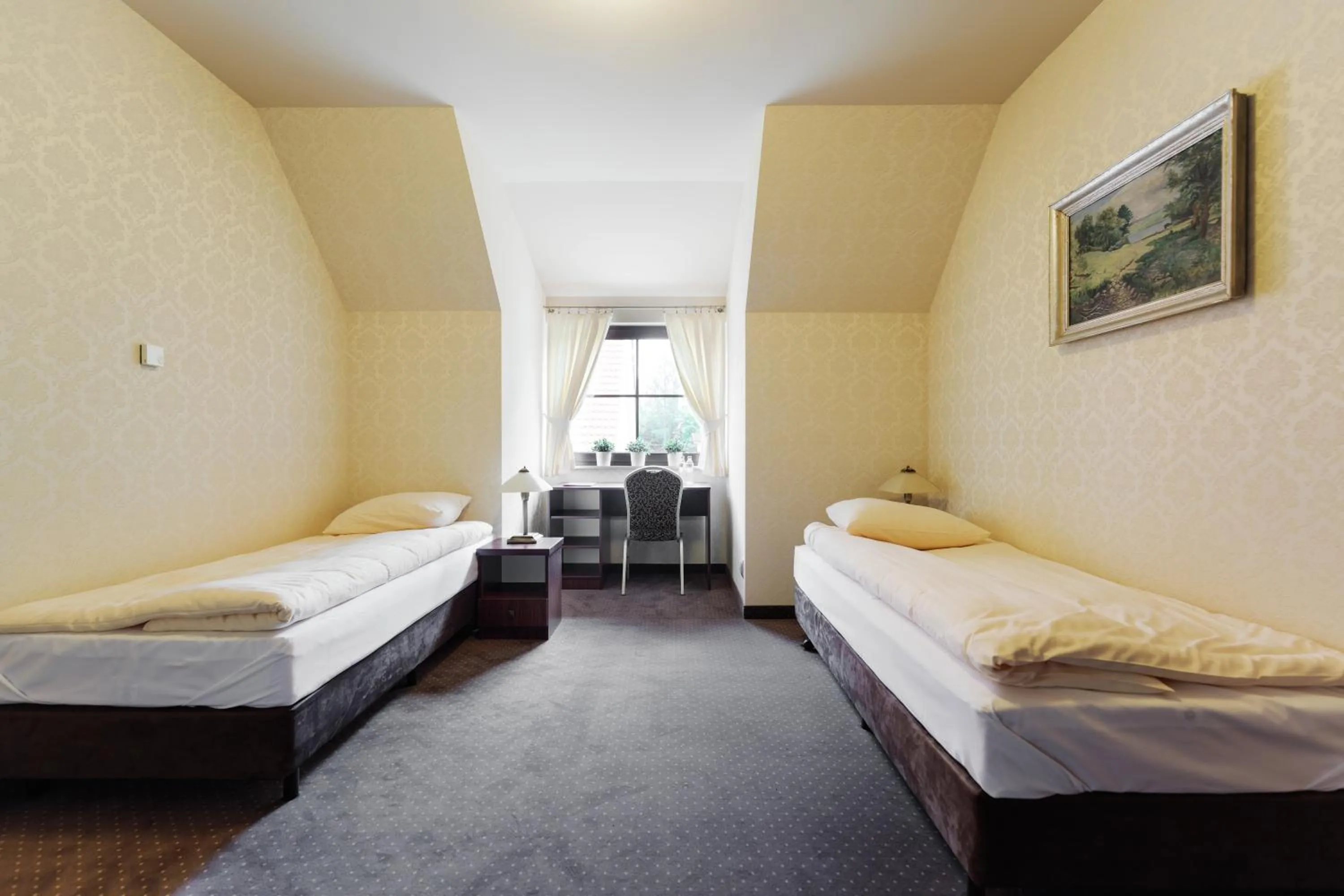 Bedroom, Bed in Hotel Folwark