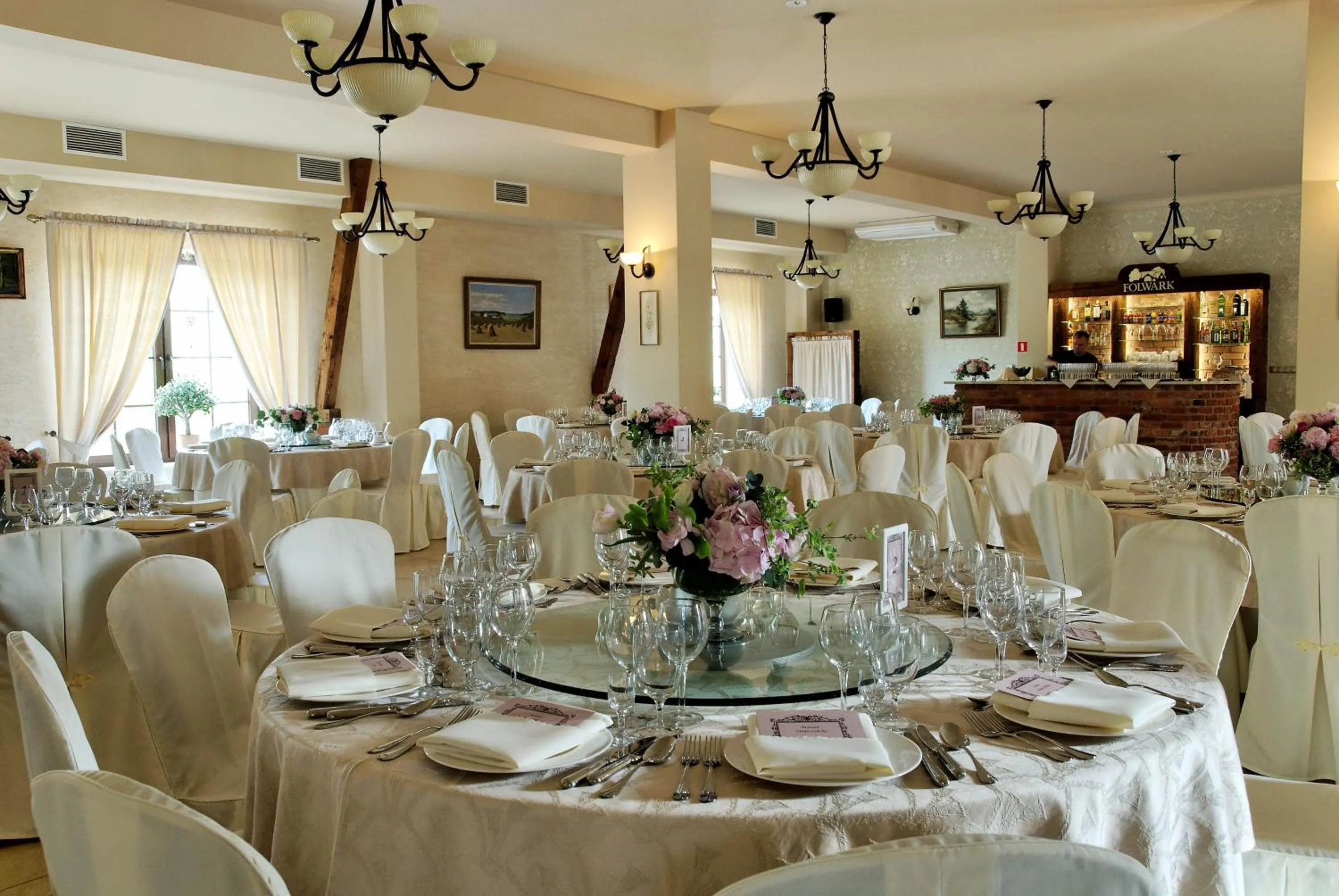Banquet/Function facilities in Hotel Folwark