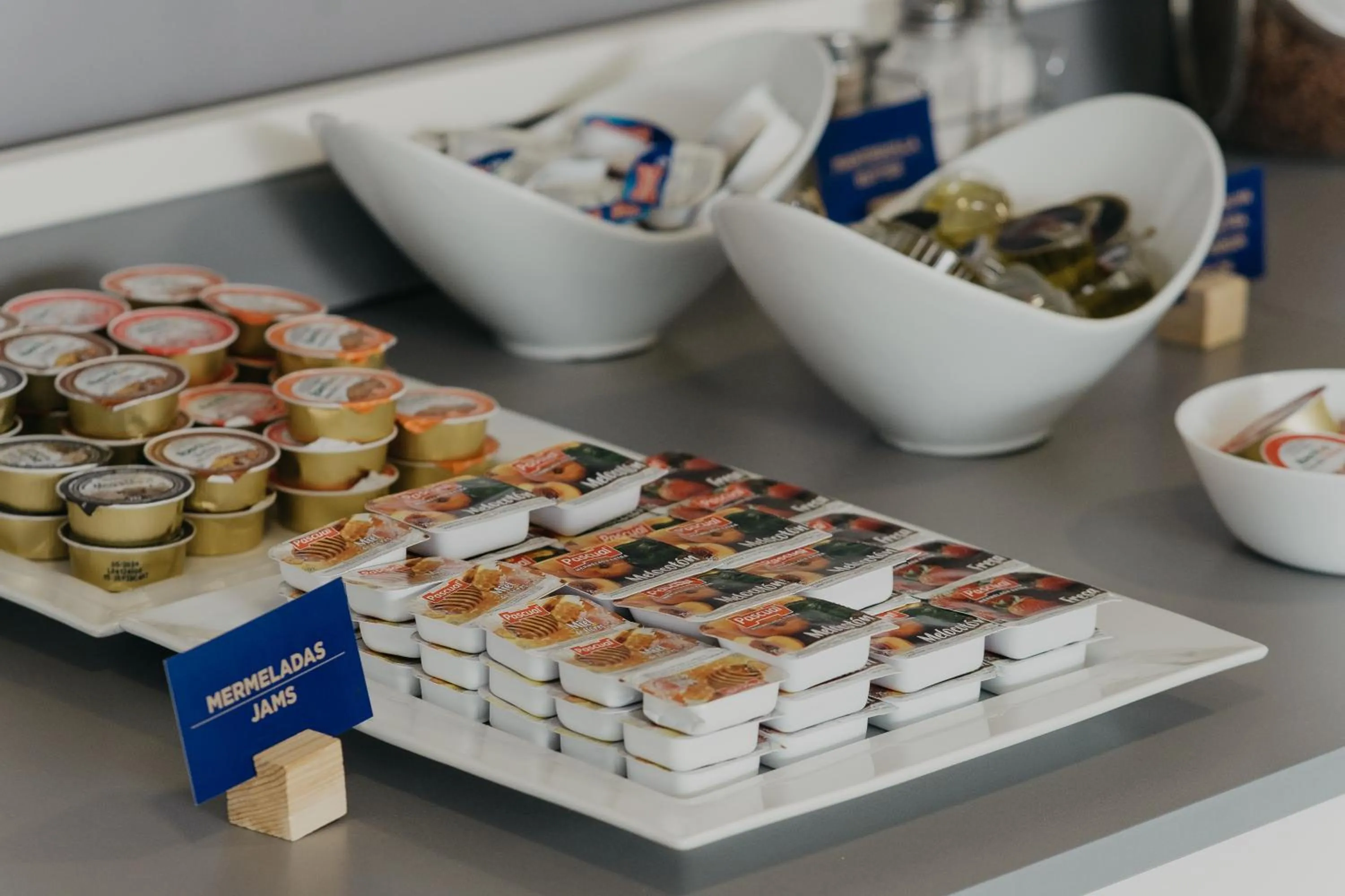 Buffet breakfast in Mare Hotel