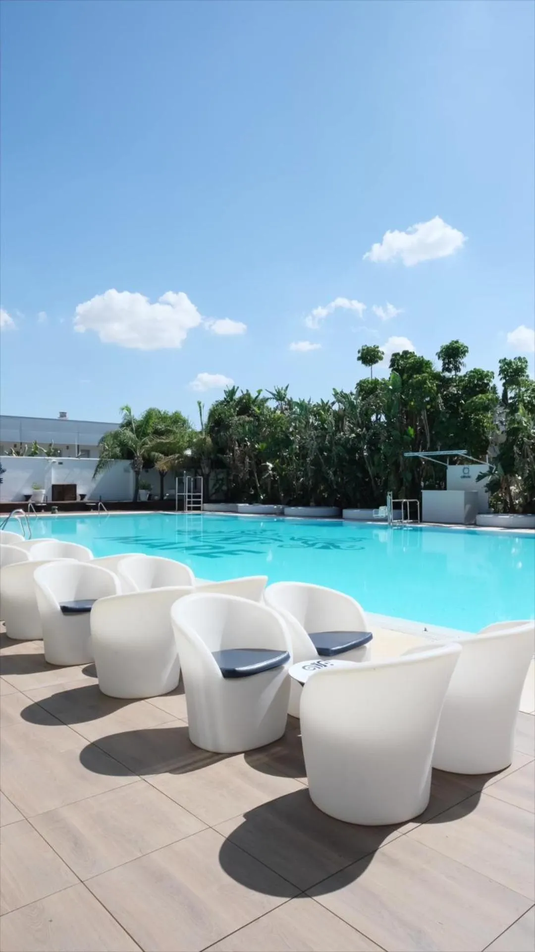 Pool view in Mare Hotel