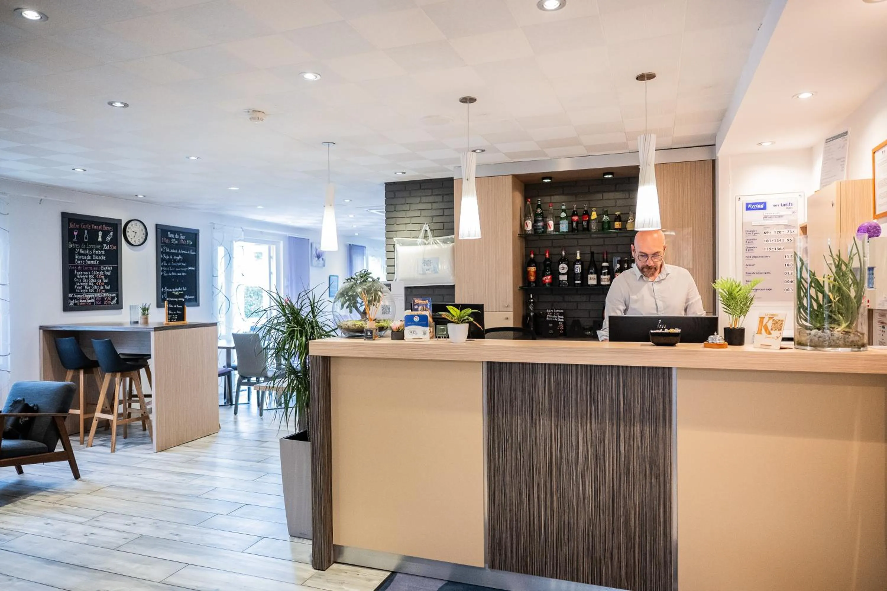 Lobby or reception in Kyriad Nancy Sud - Ludres