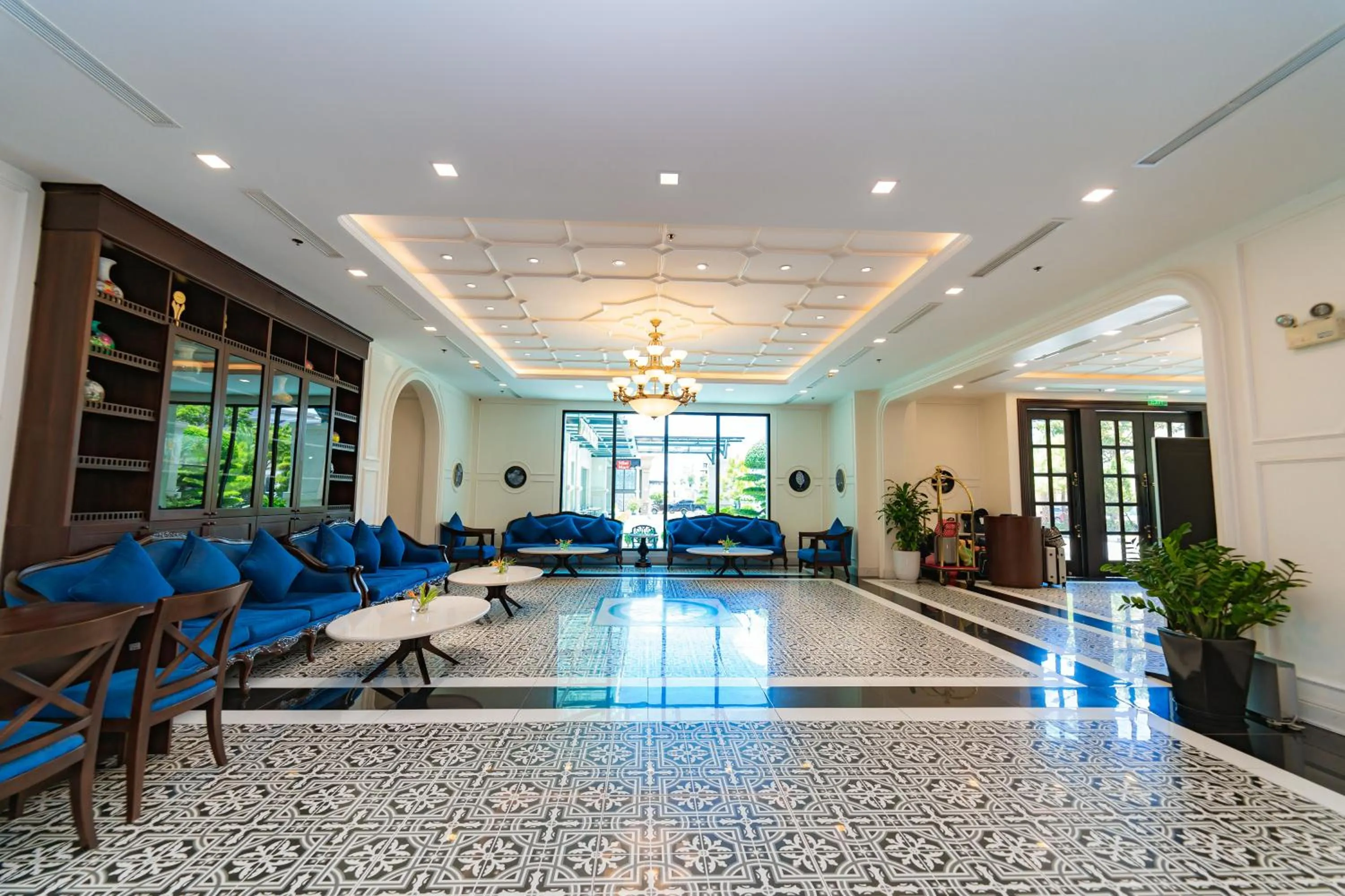Lobby or reception in D'Lioro Hotel & Resort