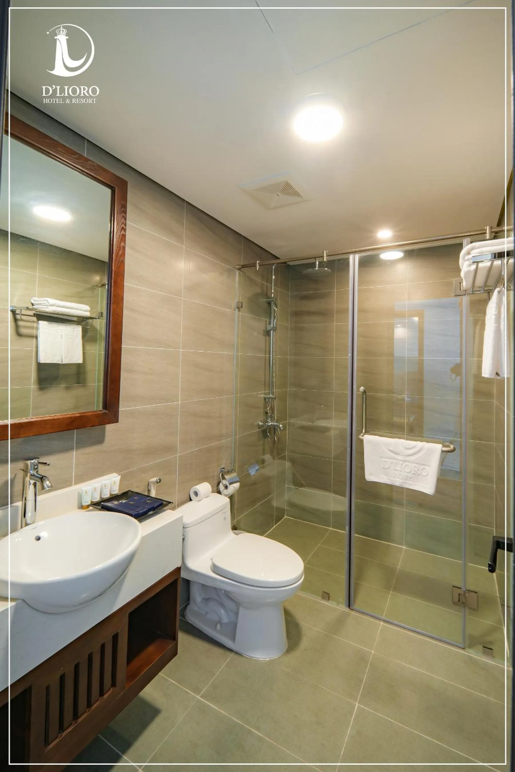 Bathroom in D'Lioro Hotel & Resort