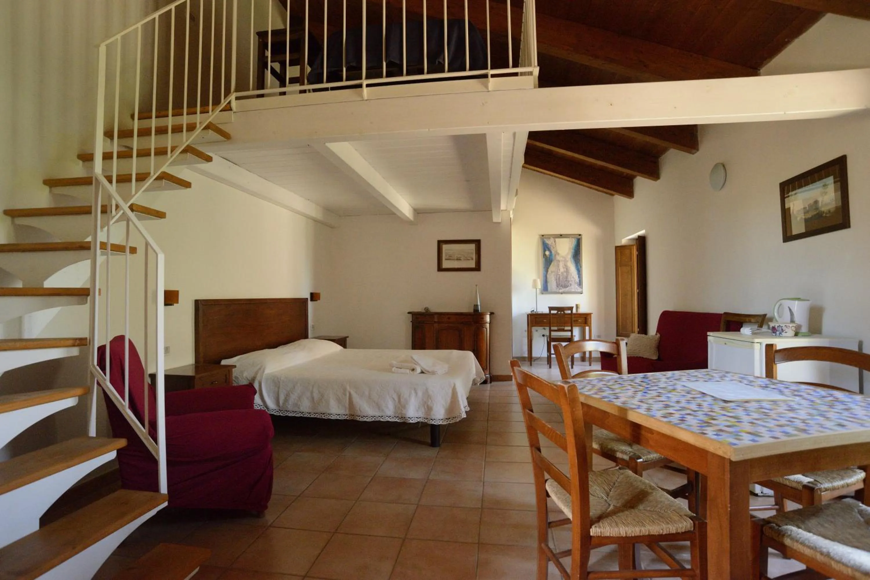 Photo of the whole room in Casa del Geco