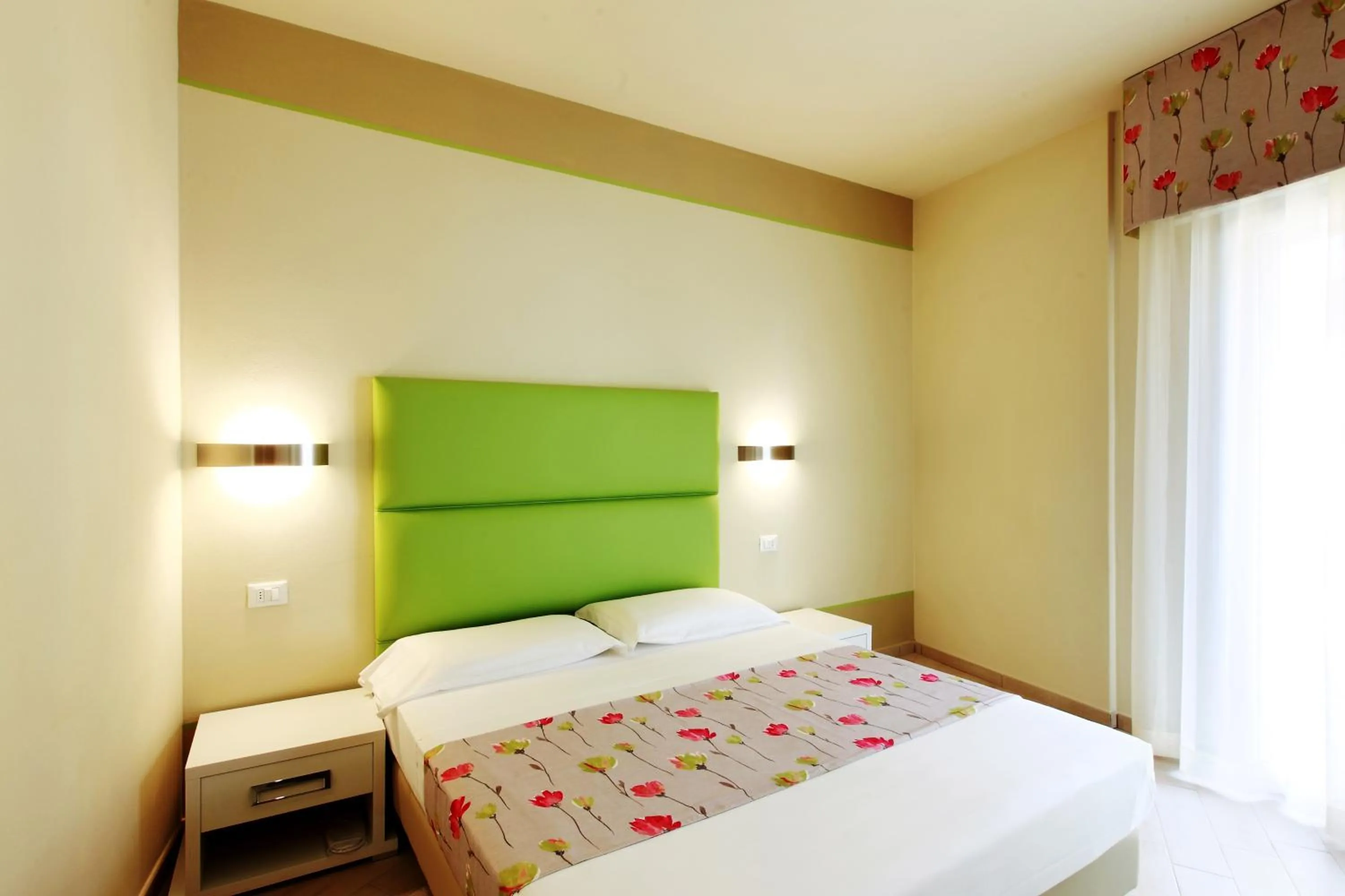 Bed in Hotel Souvenir