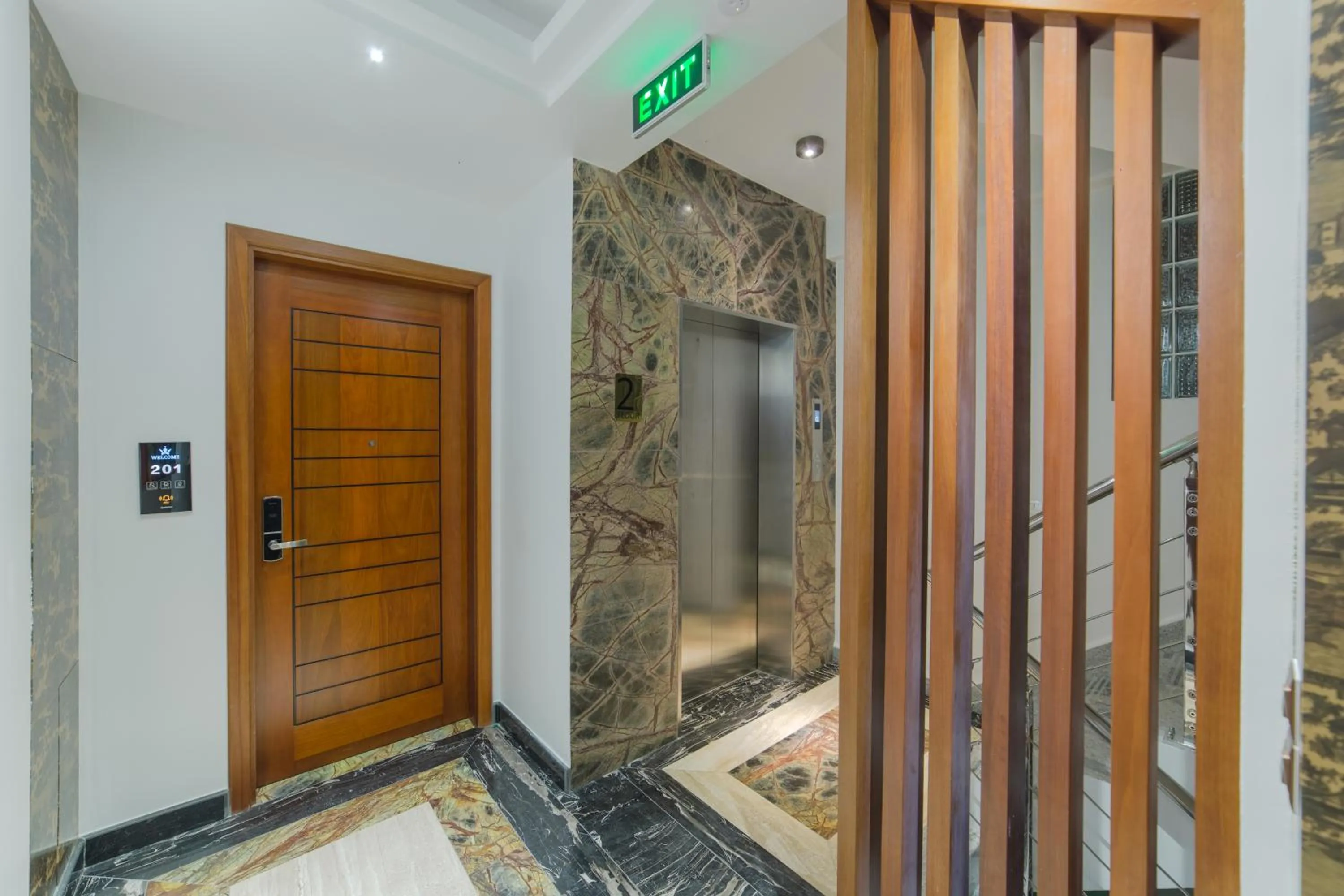 Property building in Samann Host