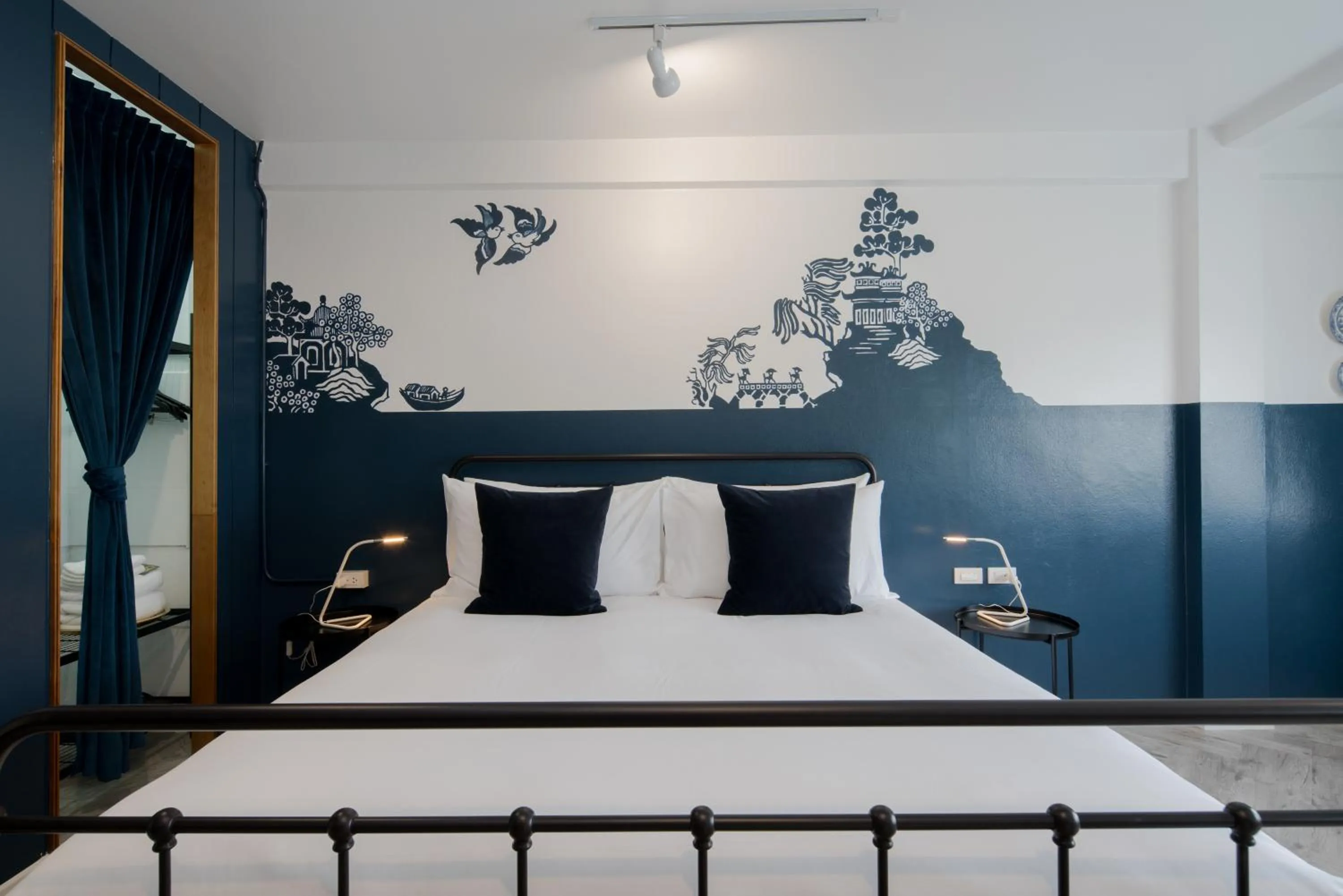 Property building, Bed in Blu Monkey Boutique Phuket Town
