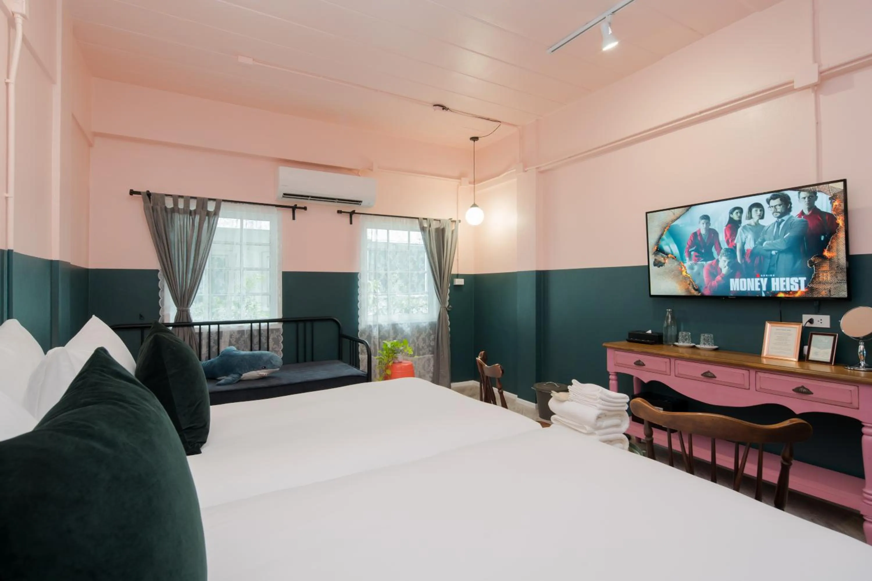 TV and multimedia, Bed in Blu Monkey Boutique Phuket Town