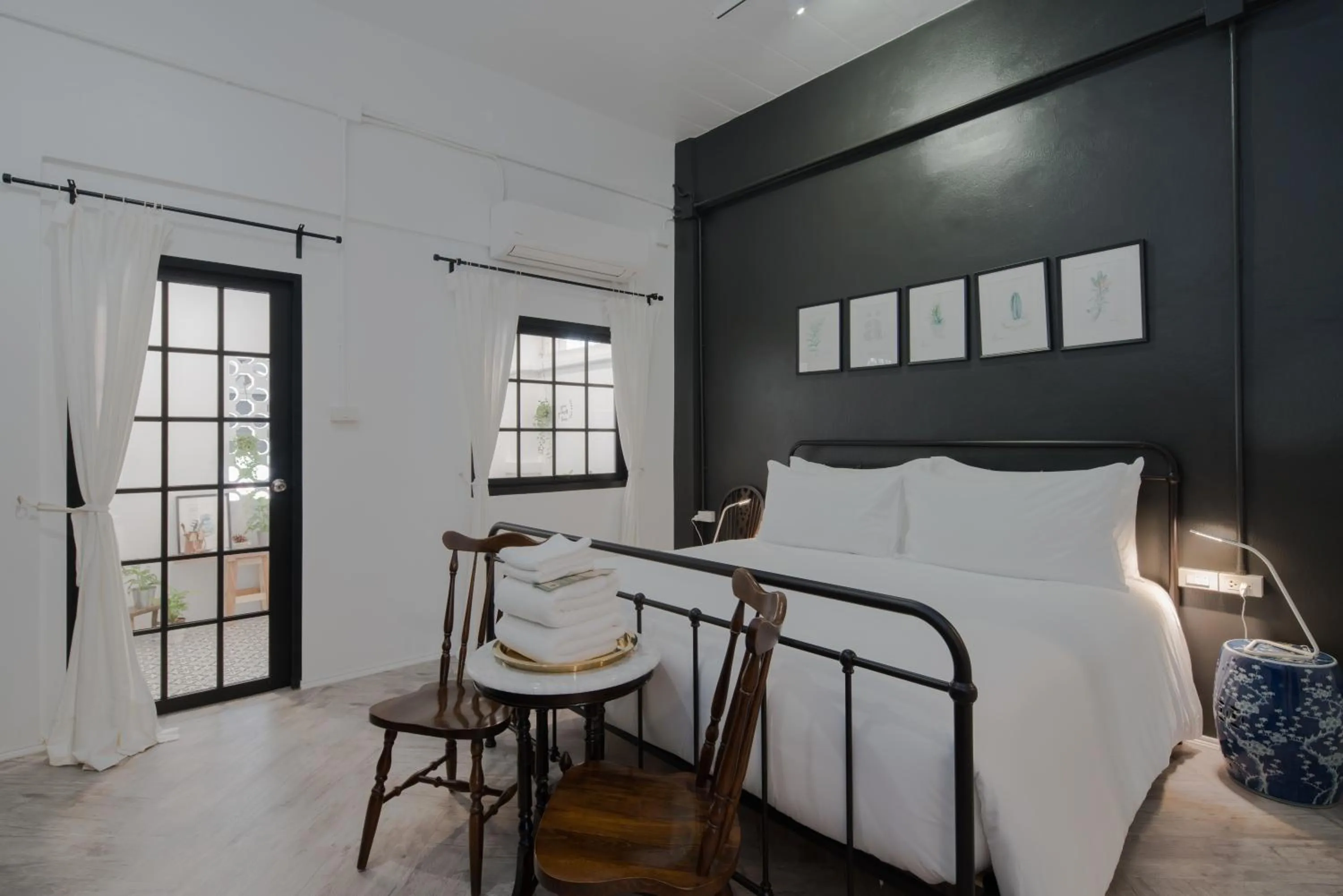 Property building, Bed in Blu Monkey Boutique Phuket Town