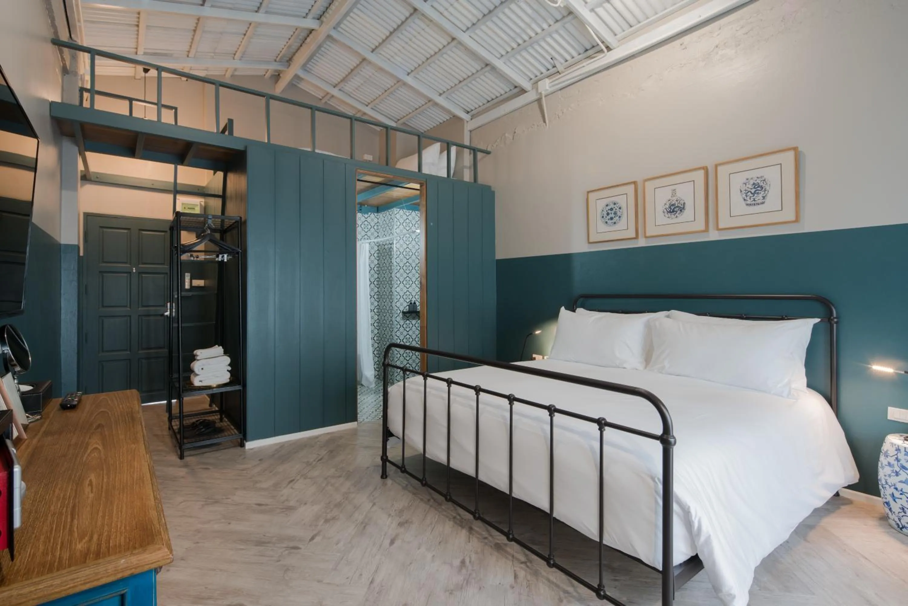 Property building, Bed in Blu Monkey Boutique Phuket Town