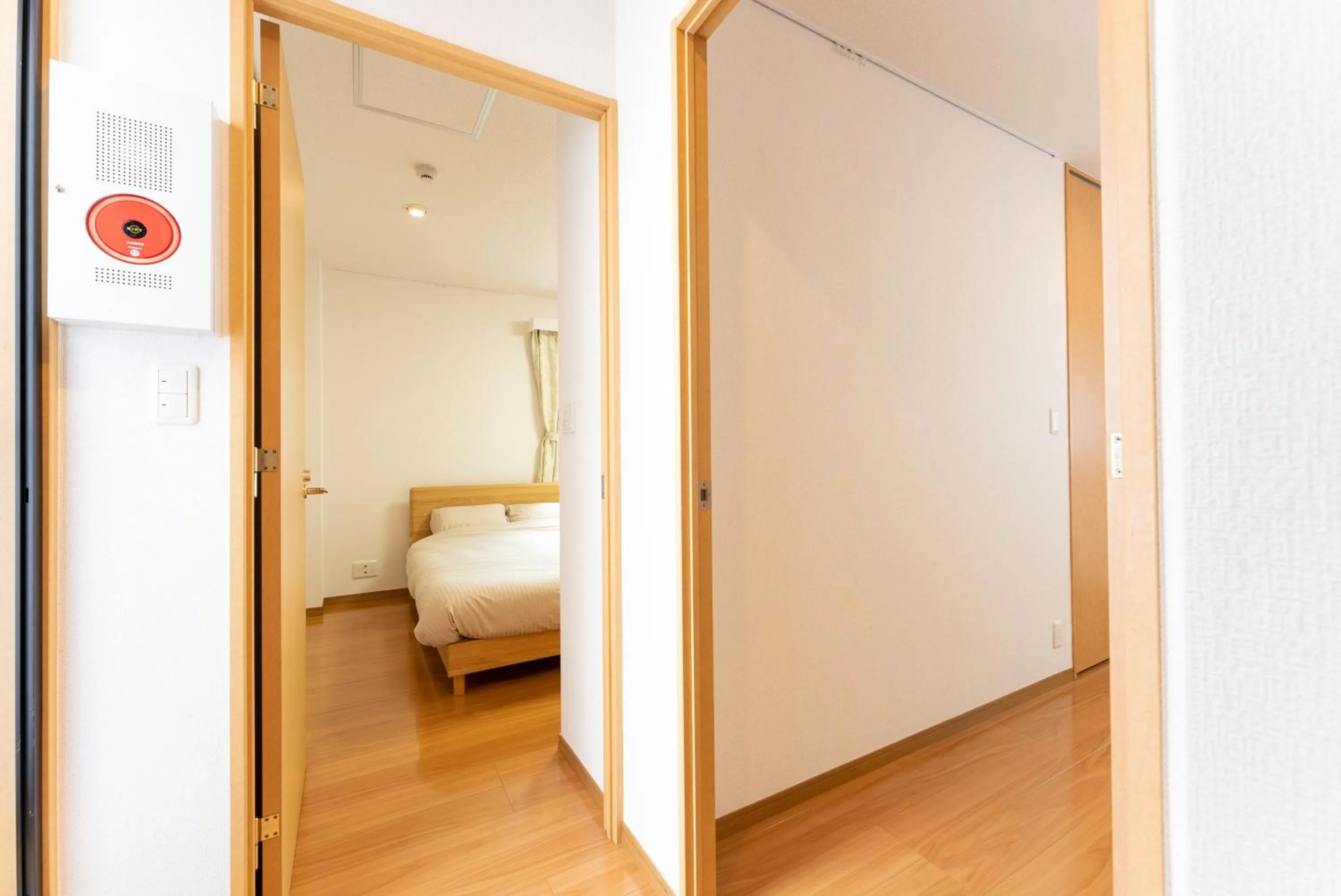 Bedroom, Bed in Minami-Aoyama-1st