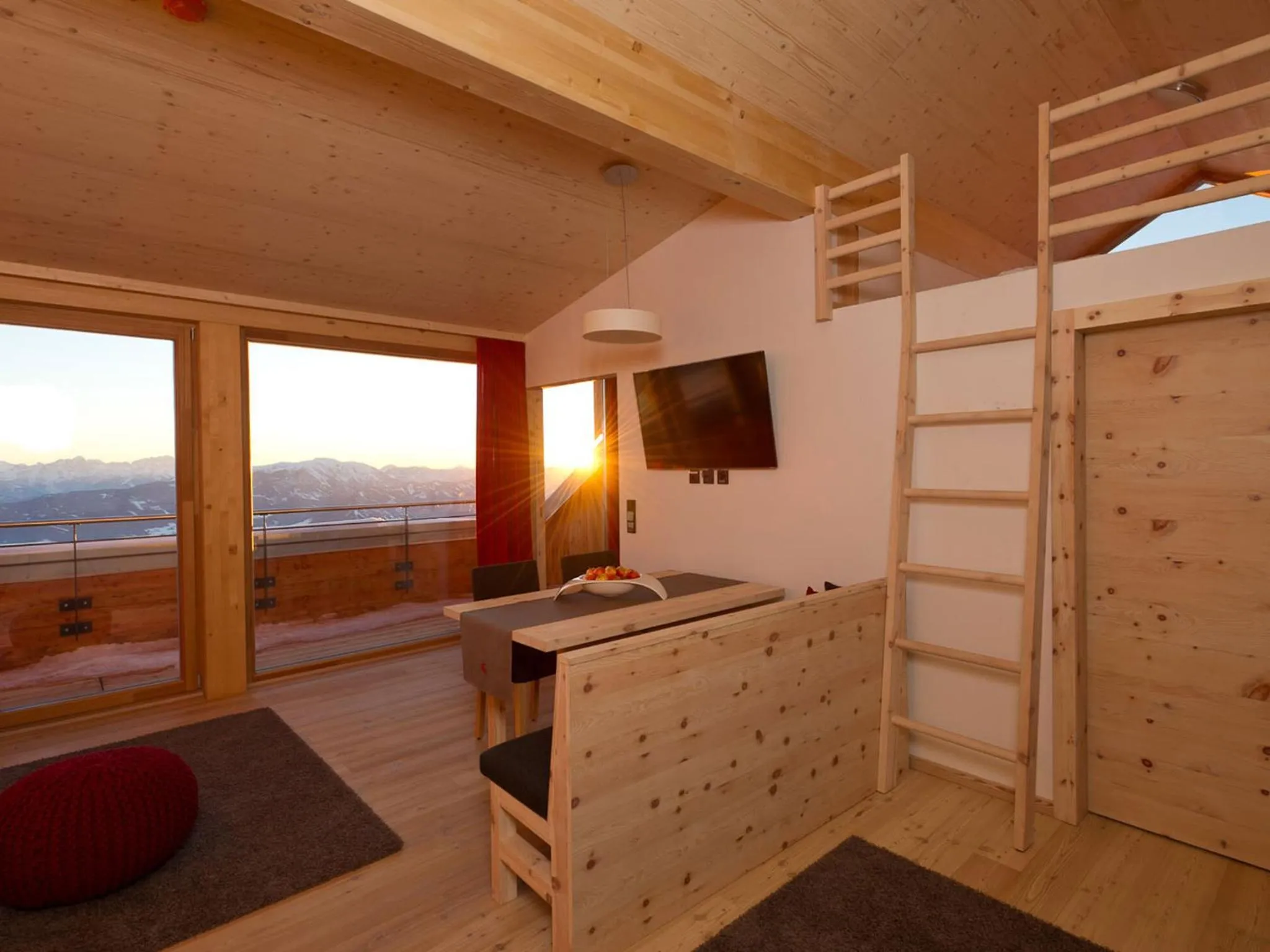 Bedroom in Alpinhotel Pacheiner