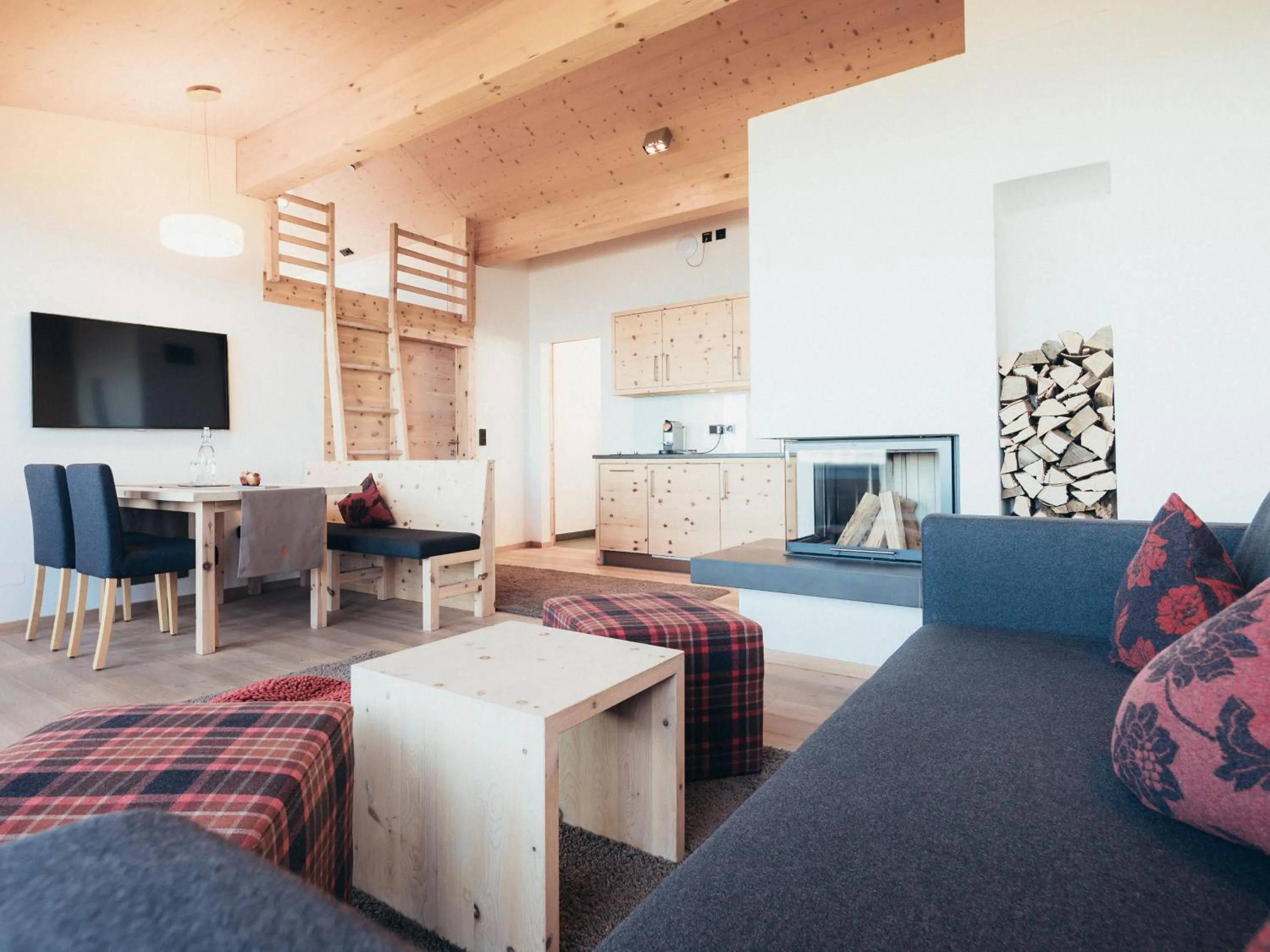 Living room in Alpinhotel Pacheiner