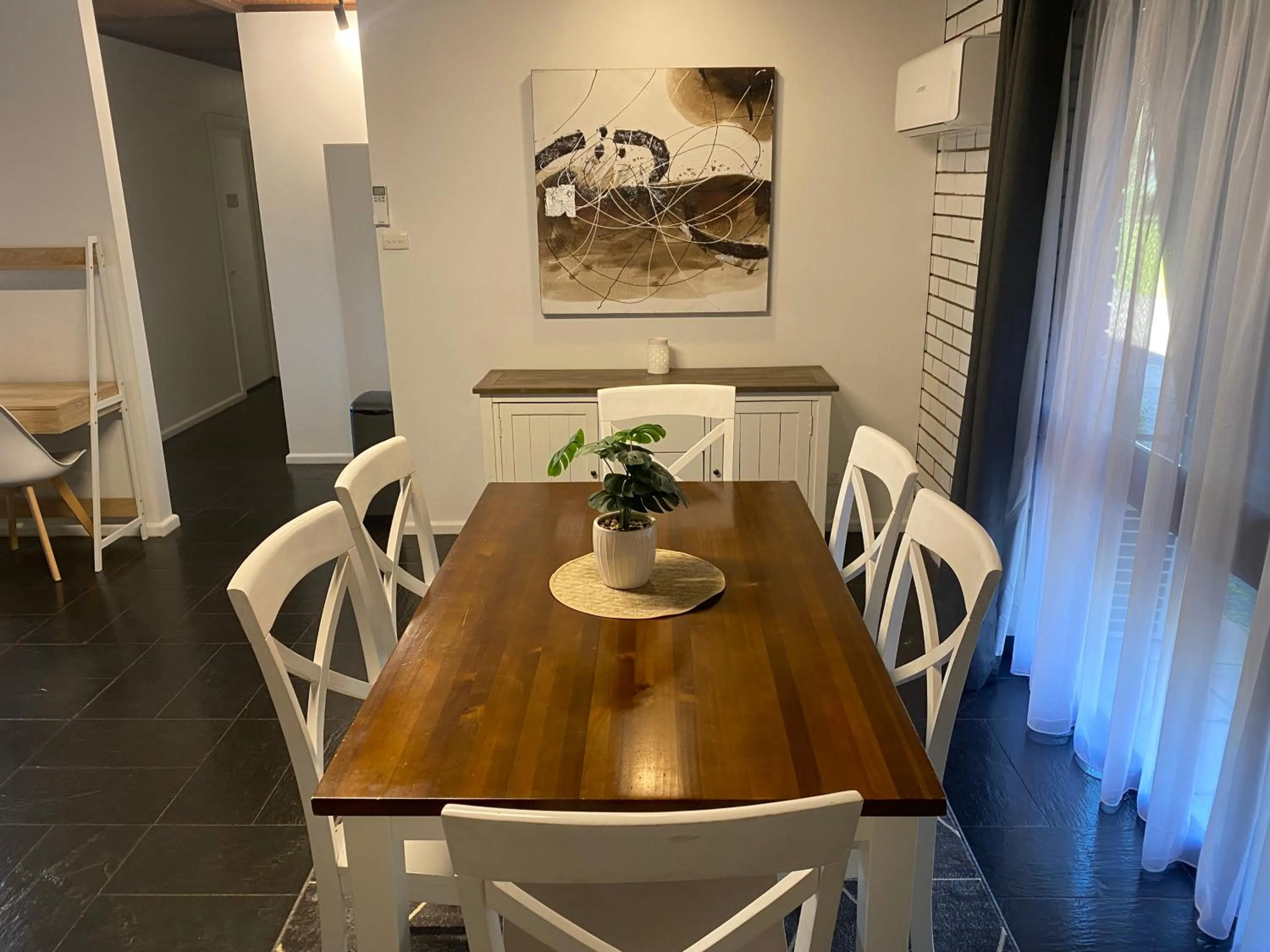 Seating area in Tatura Country Motel