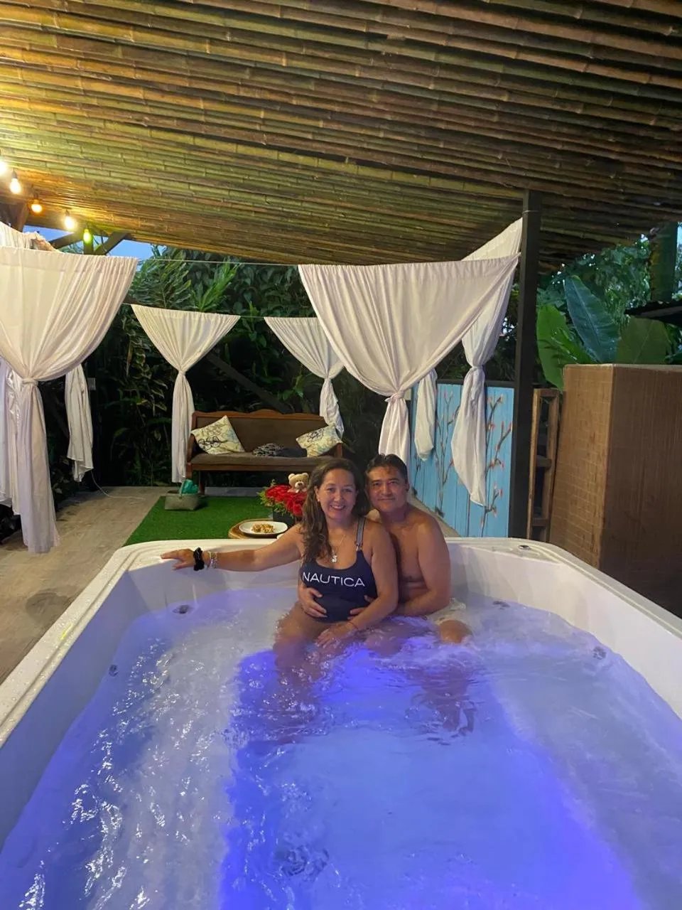 Hot Tub in Casa de Piedra