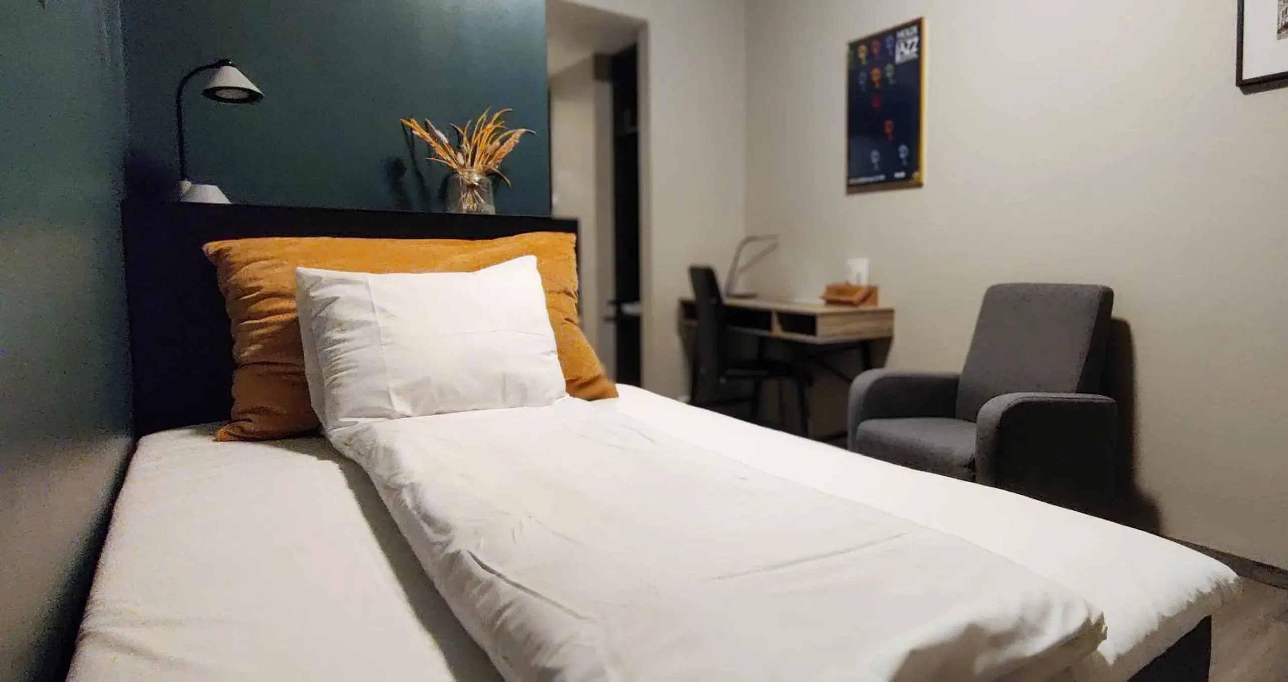 Budget Single Room in Hotell Molde Budget Single Room in Hotell Molde