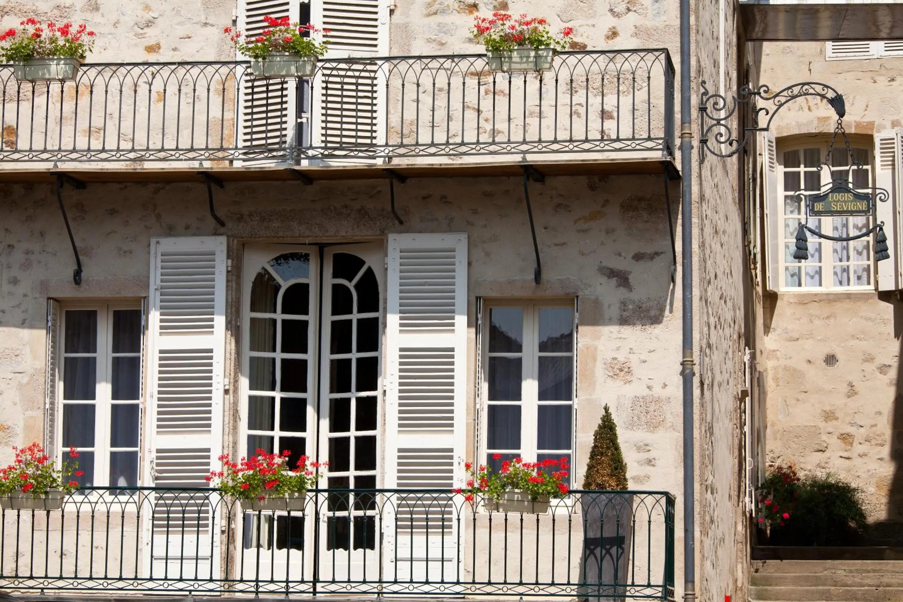 Property building in Grand Hôtel Montespan Talleyrand