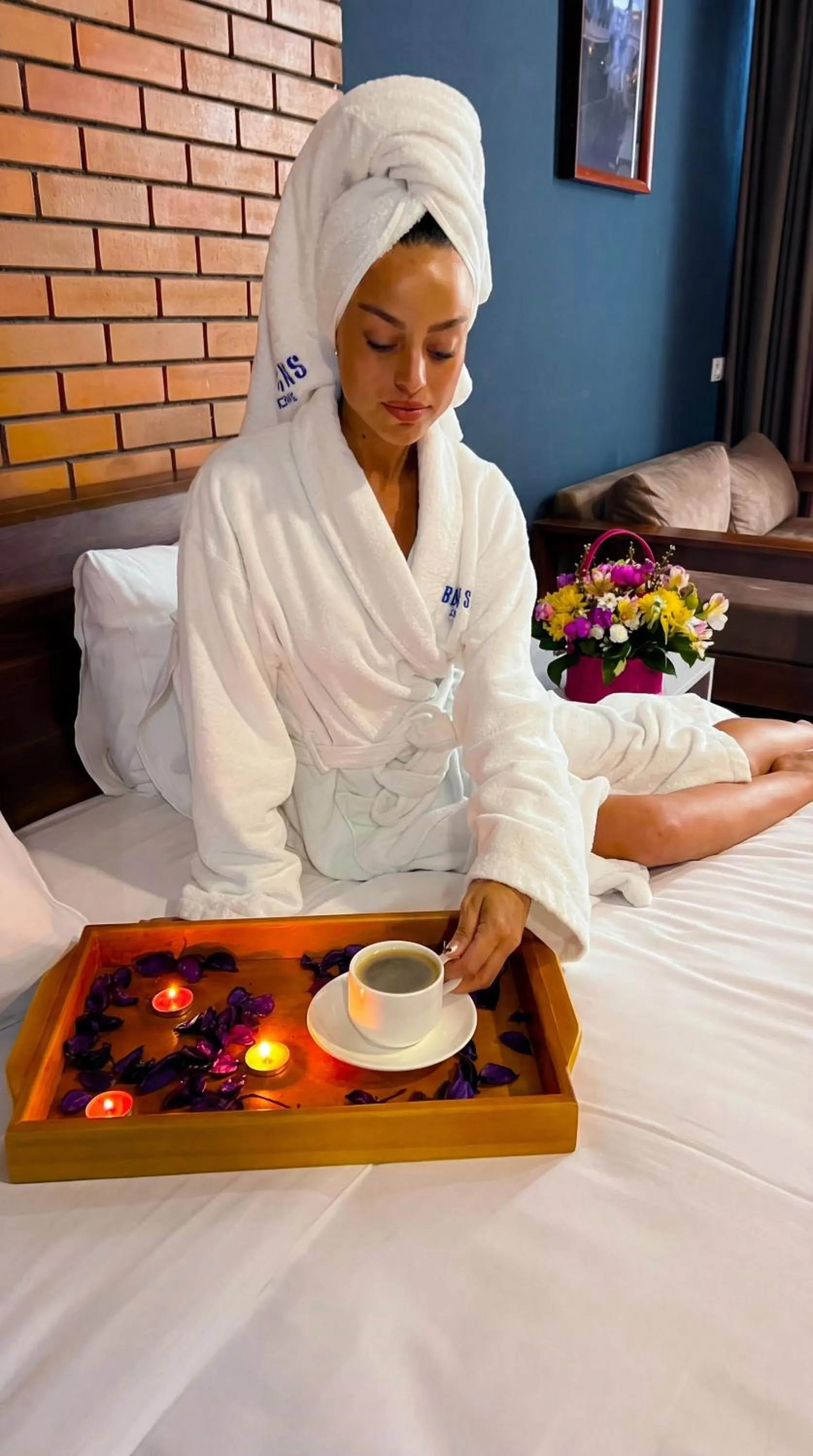 Breakfast in Bricks Hotel