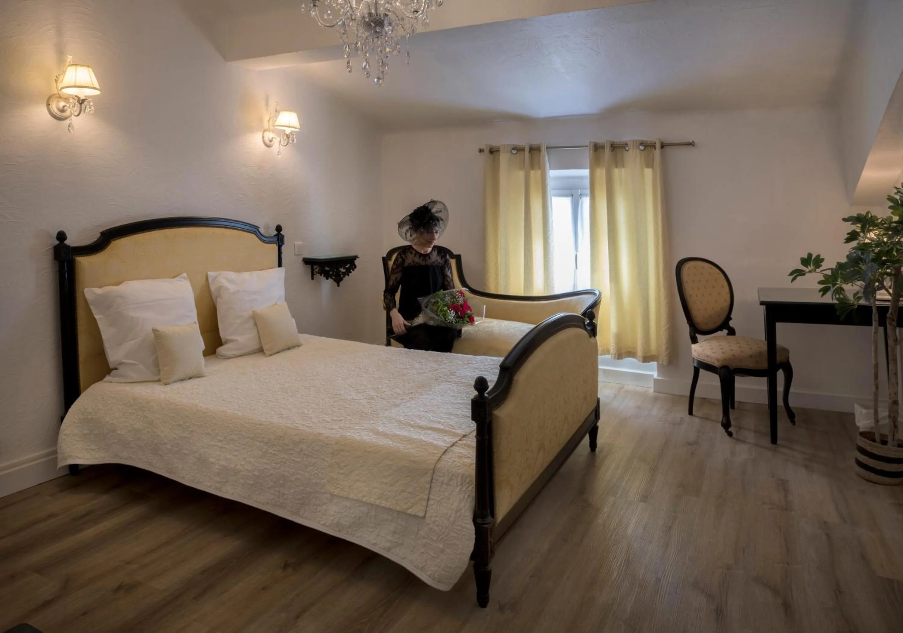 Bedroom, Bed in Hotel Toppin