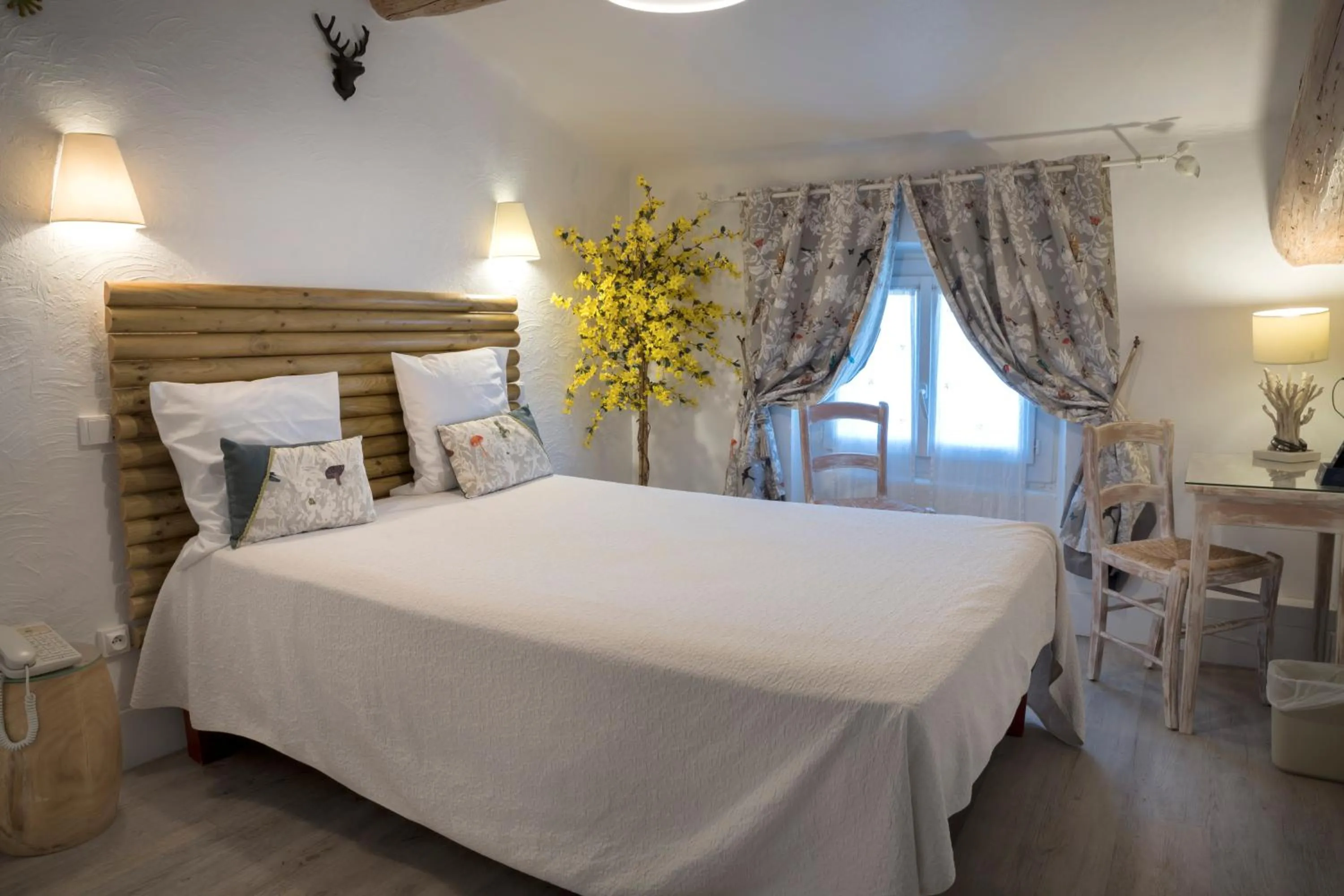 Bedroom, Bed in Hotel Toppin